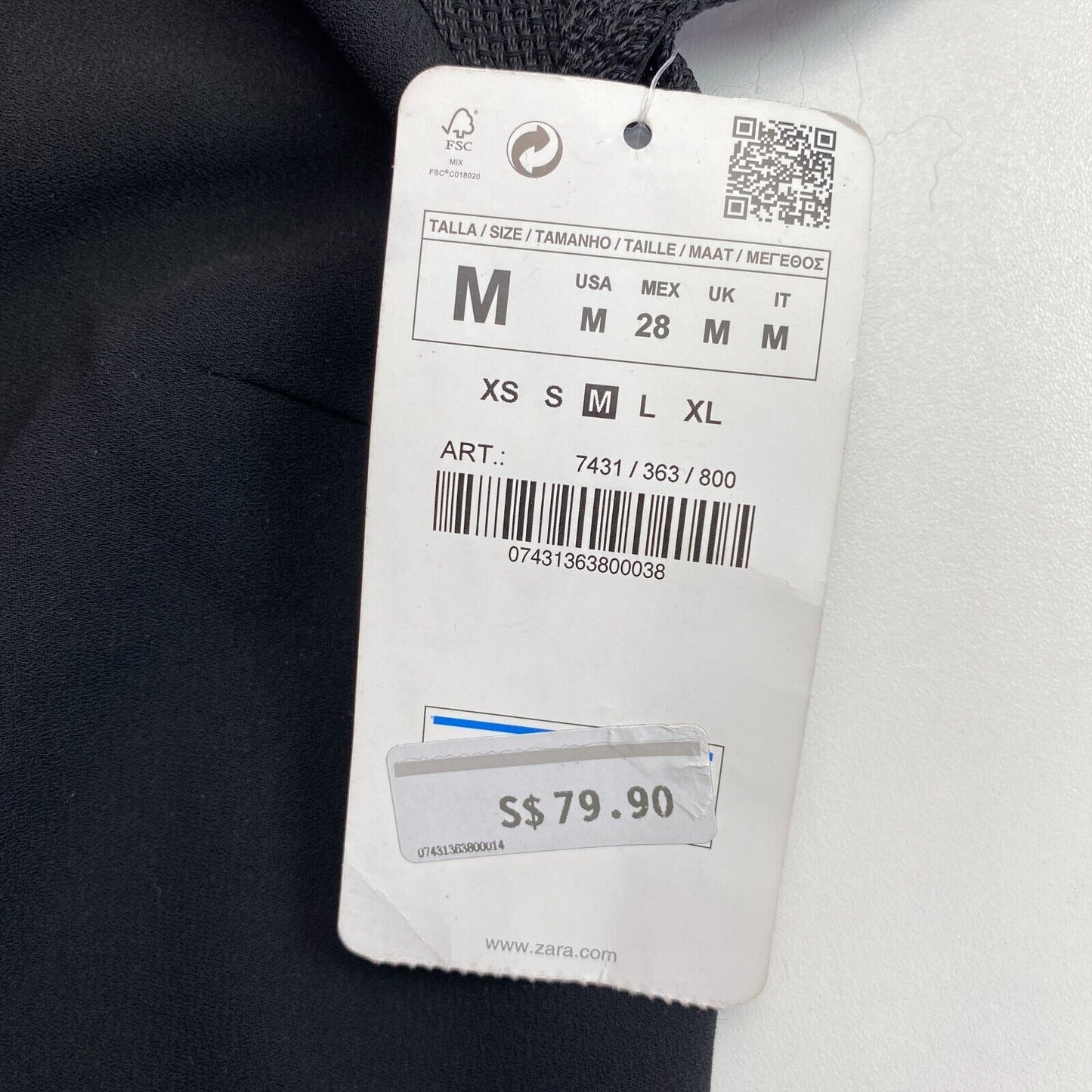 UVP 79 € ZARA BASIC Schwarzes Etuikleid mit Rundhalsausschnitt und kurzen Ärmeln, Größe M