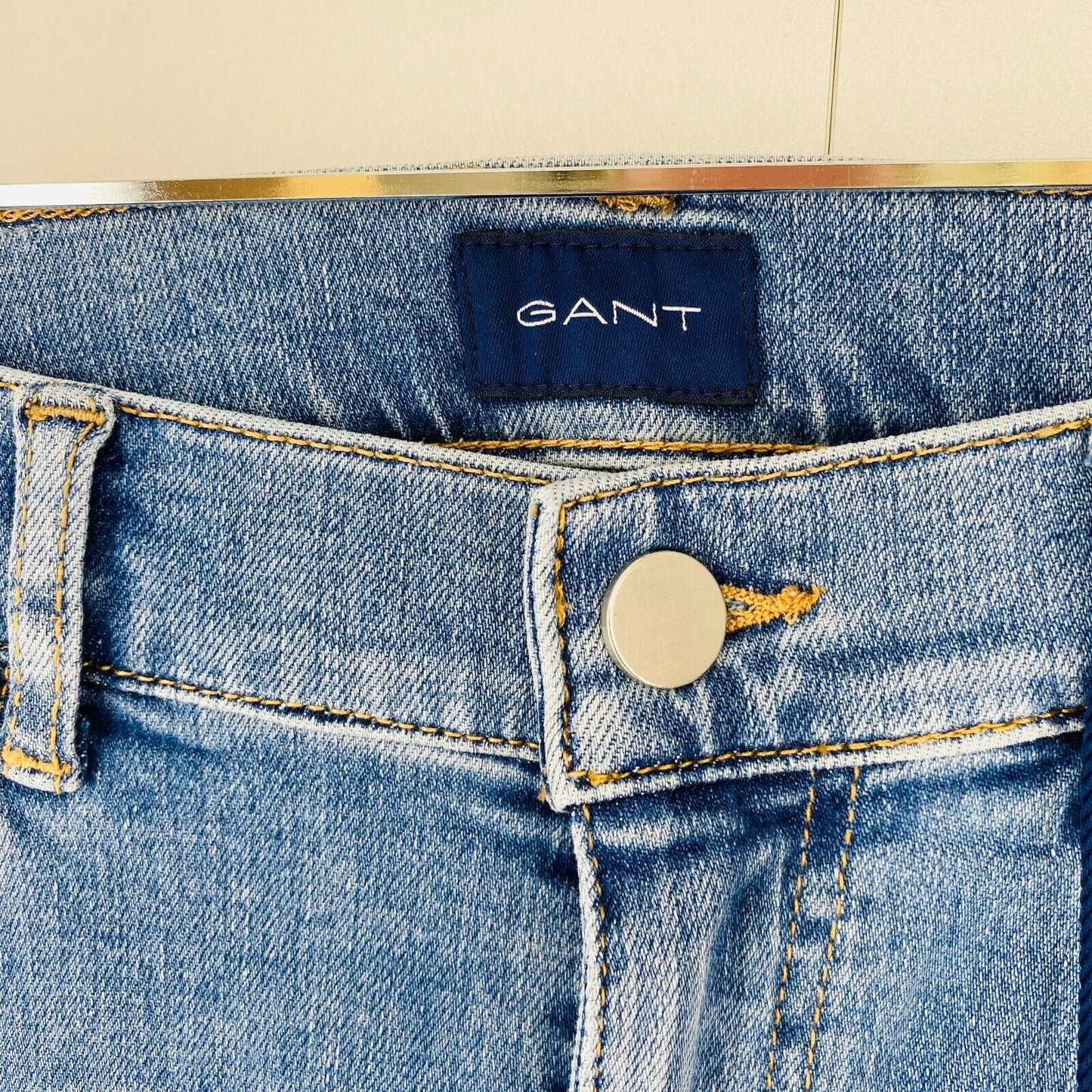 GANT Women Blue Stretch Slim Fit Cropped Jeans W29