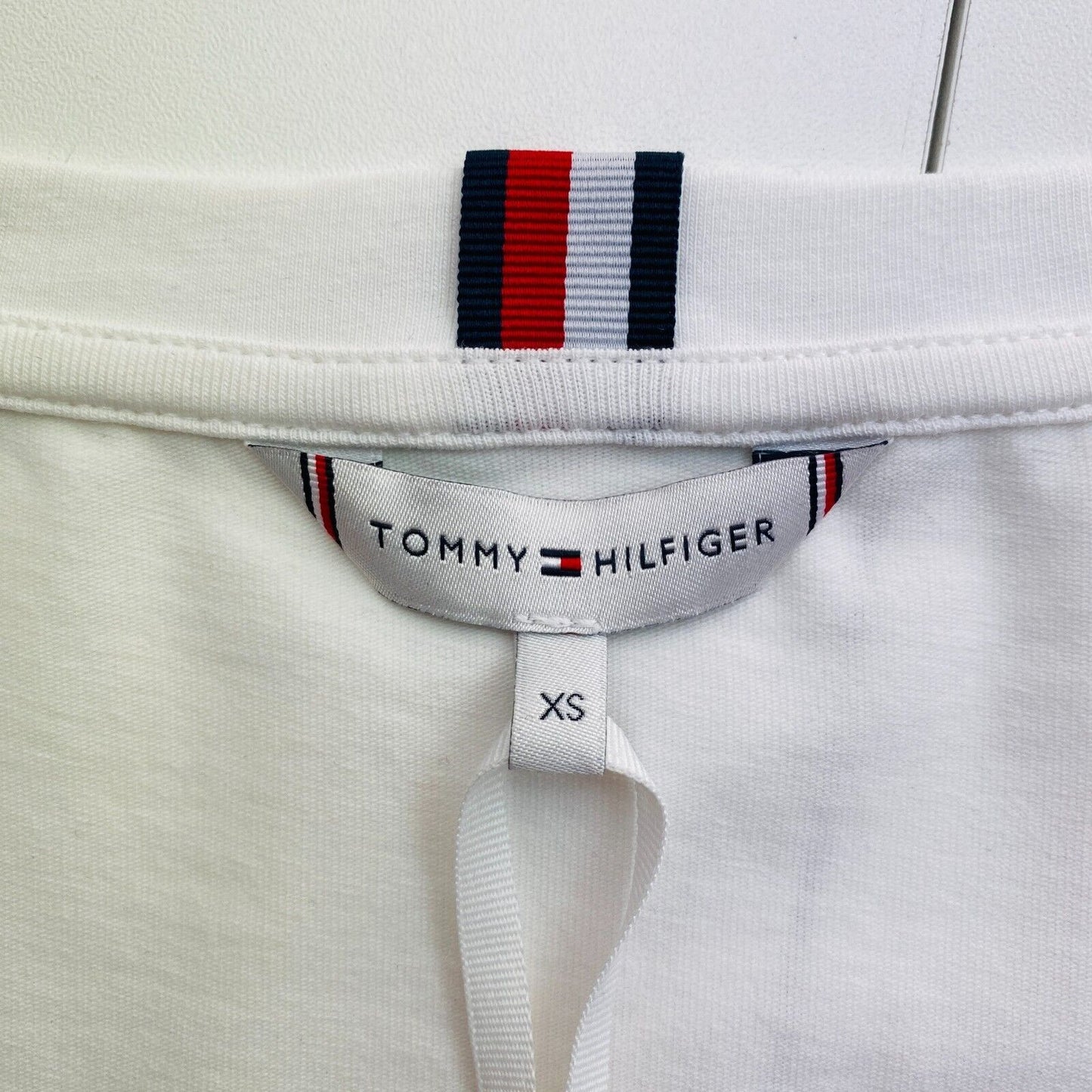 TOMMY HILFIGER Women White Logo Scoop Neck Short Sleeve T Shirt Size XS