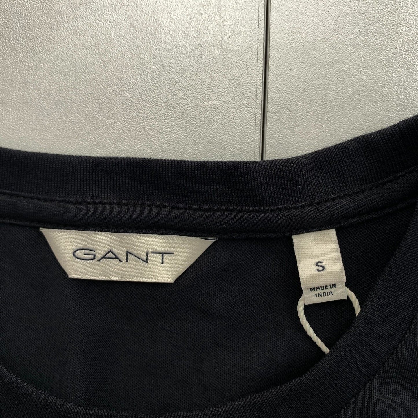 GANT Women Black Reg Shield Crew Neck Short Sleeves T Shirt Size S