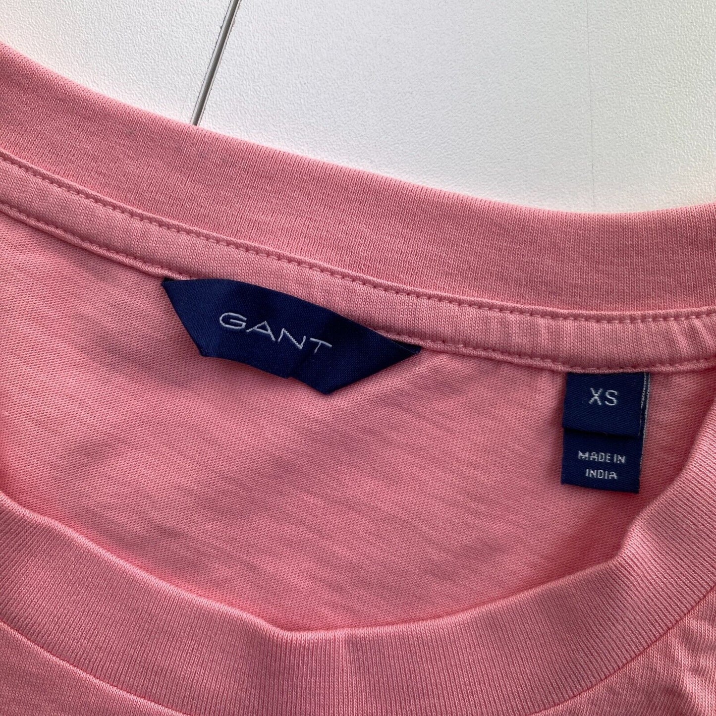 GANT Pink Tonal Archive Shield Crew Neck T Shirt Size XS