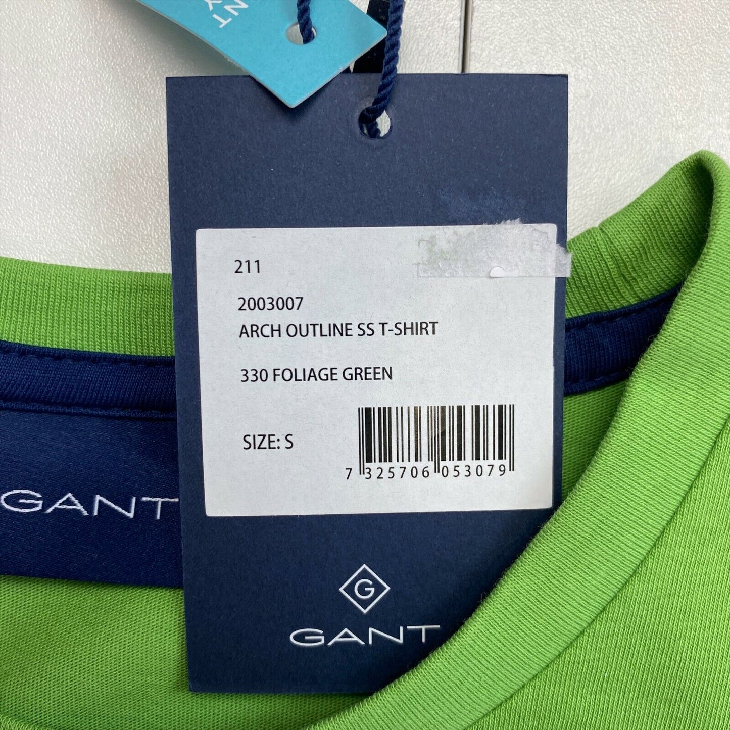 GANT T-Shirt mit Rundhalsausschnitt und grünem Bogenumriss, Größe SM XL 3XL