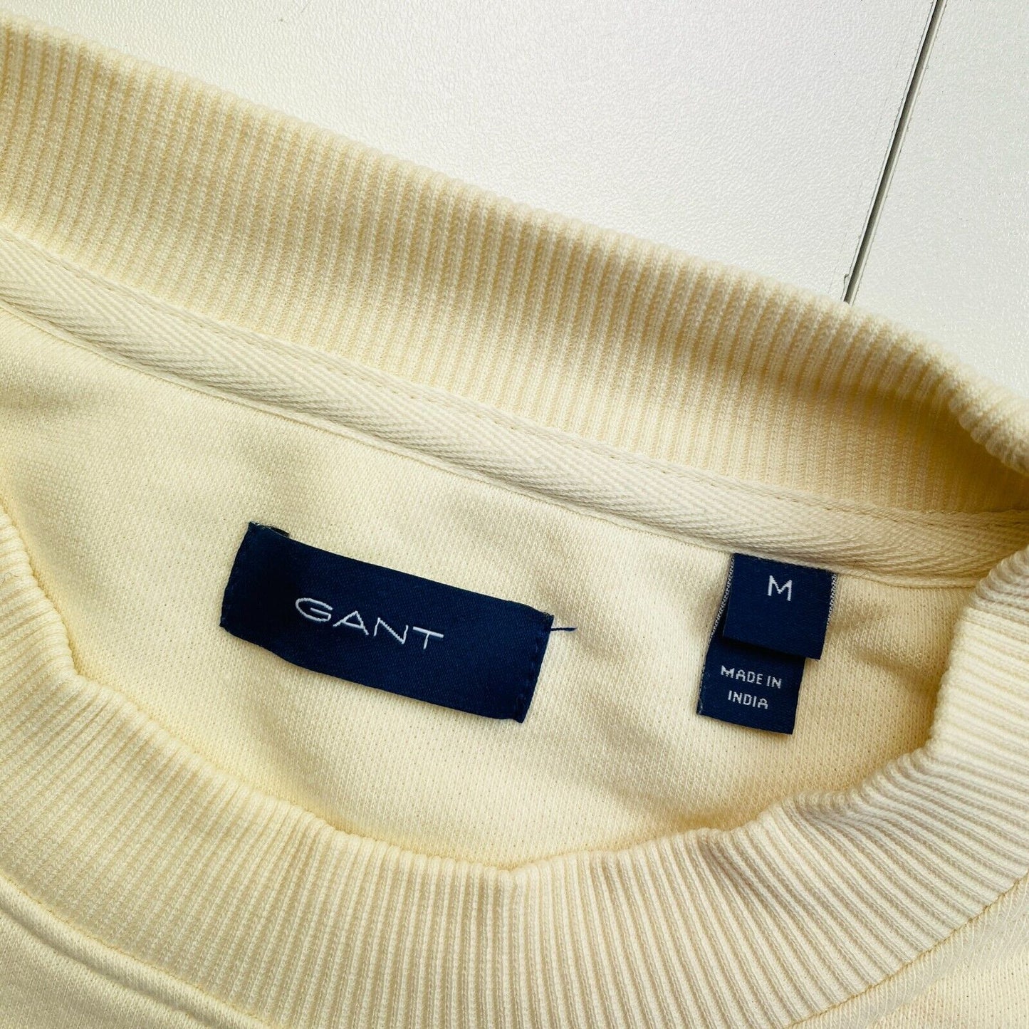 GANT Beige Crest Shield Rundhalspullover Pullover Größe M