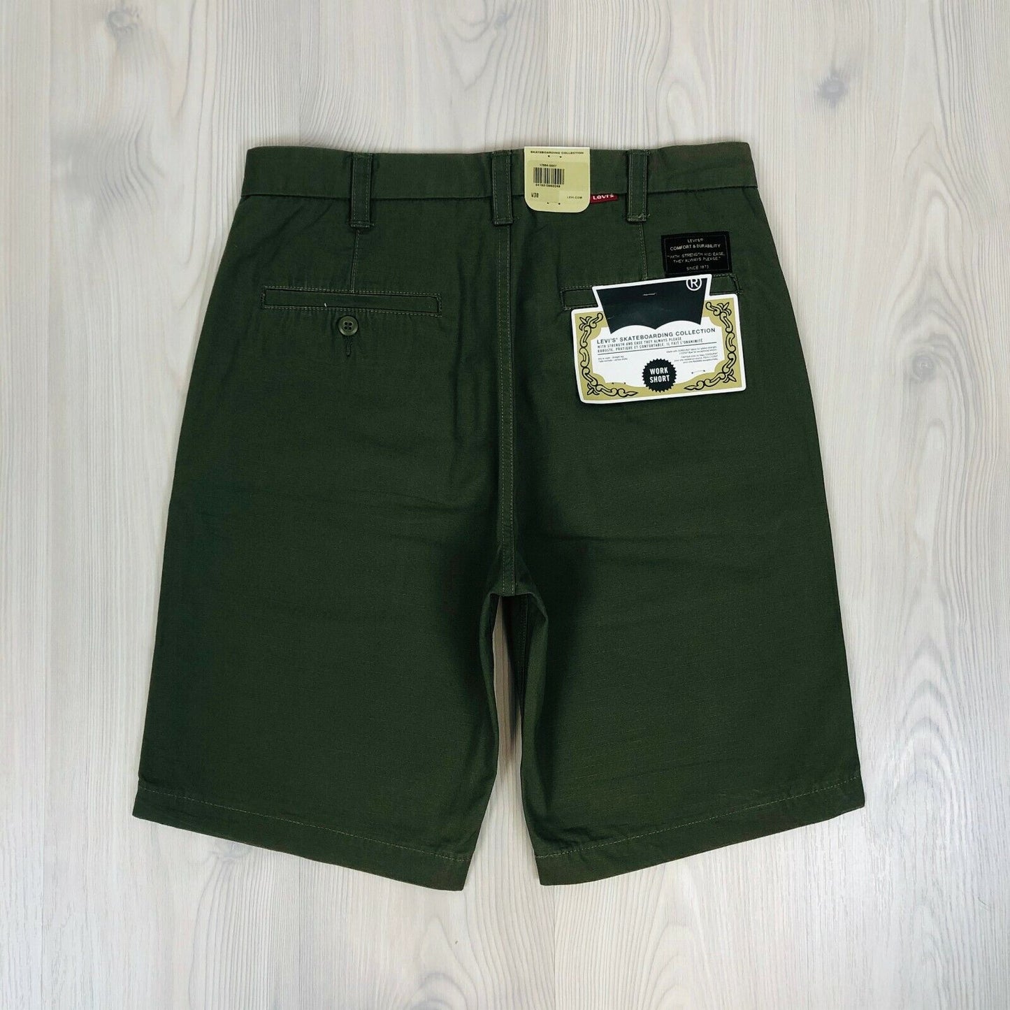 Levi‘s Skateboarding Collection Men‘s Khaki Green Work Shorts Size W30 W31