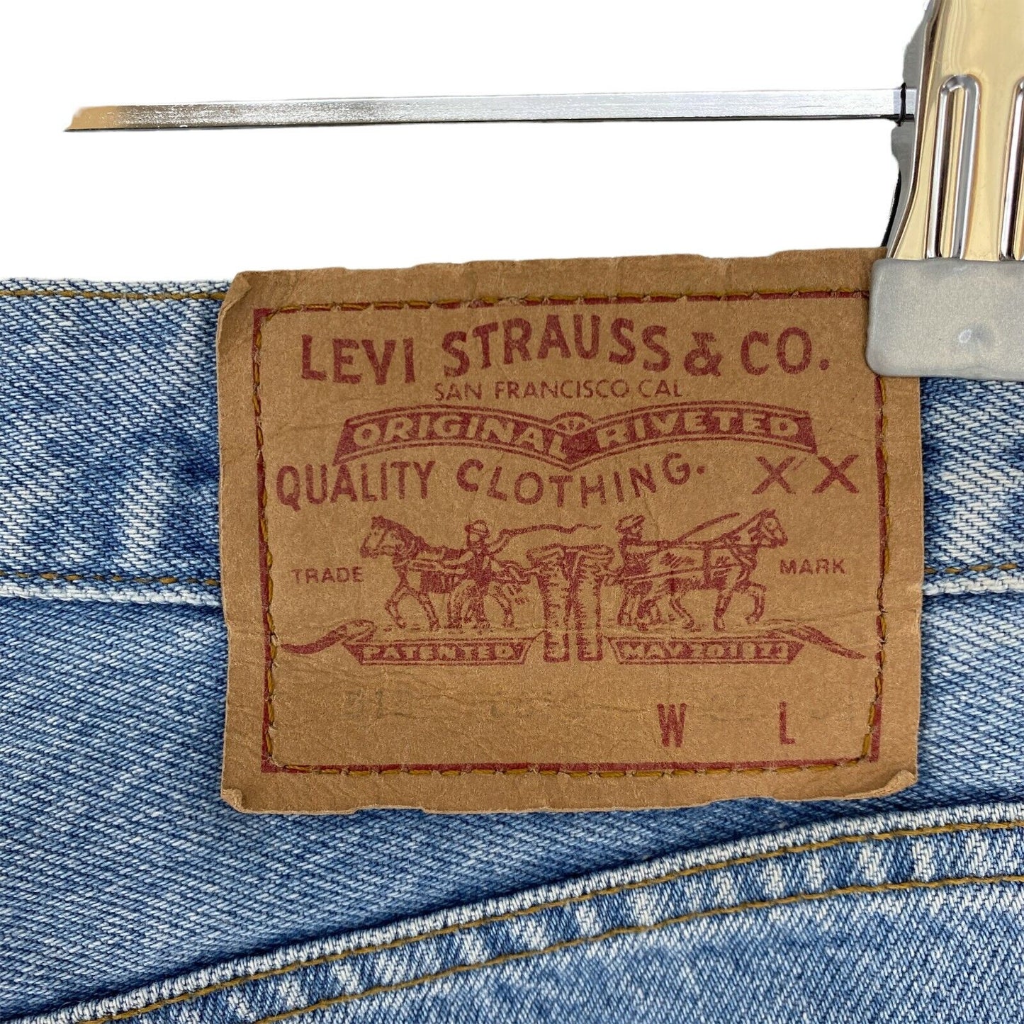 Vintage Levi's 518 Women Blue Regular Tapered Fit Jeans Size W30 L32