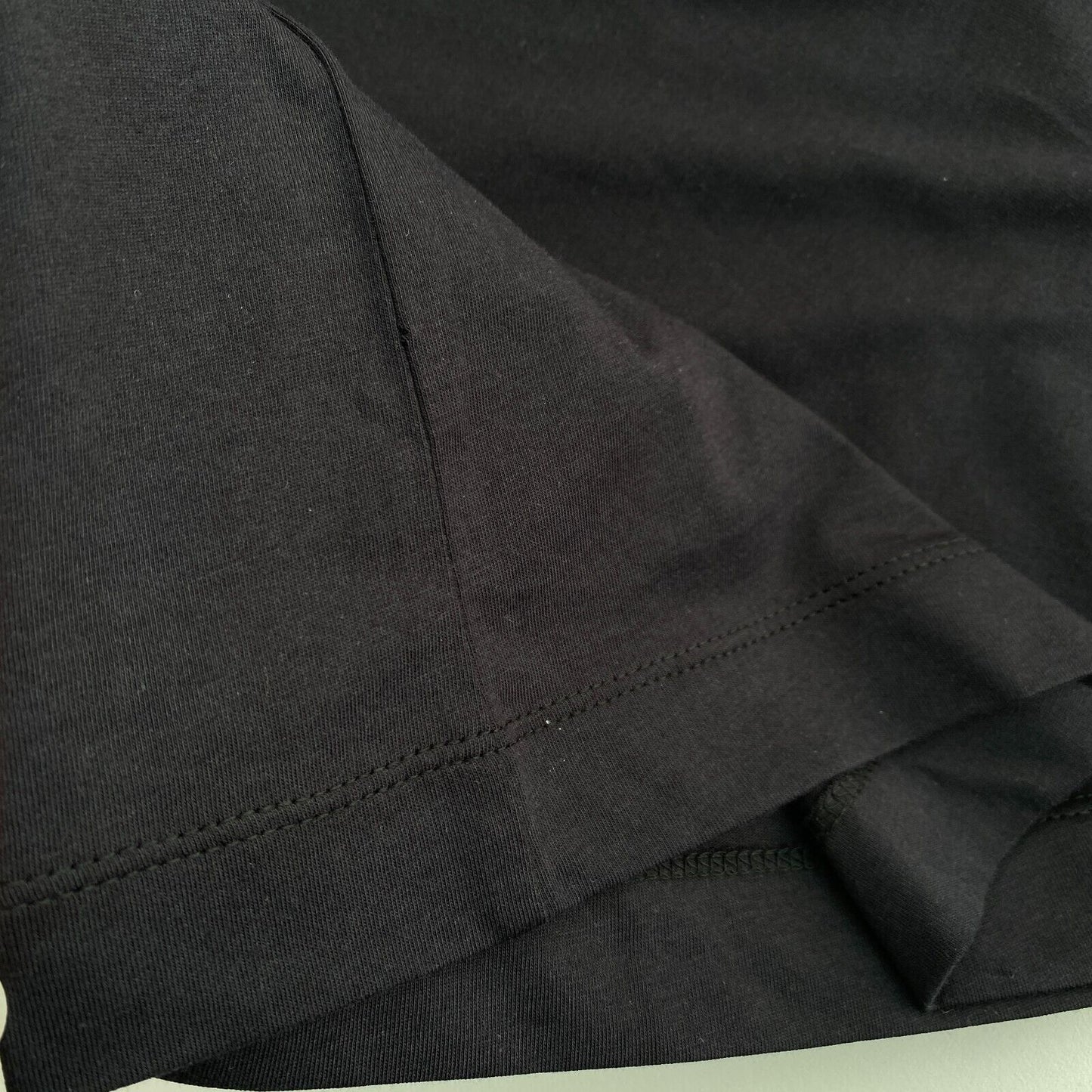 GANT Schwarz Original V-Ausschnitt T-Shirt Größe S