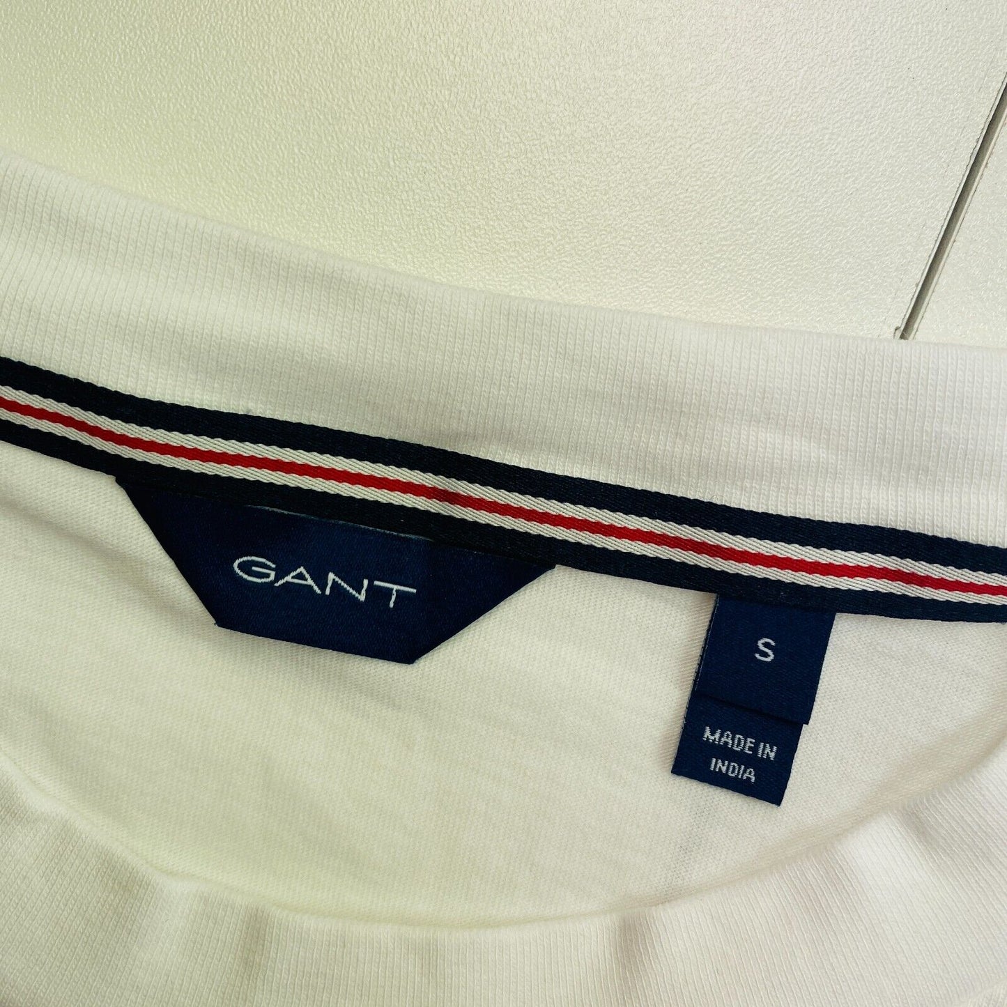 GANT T-shirt à col rond blanc Retro Shield taille S