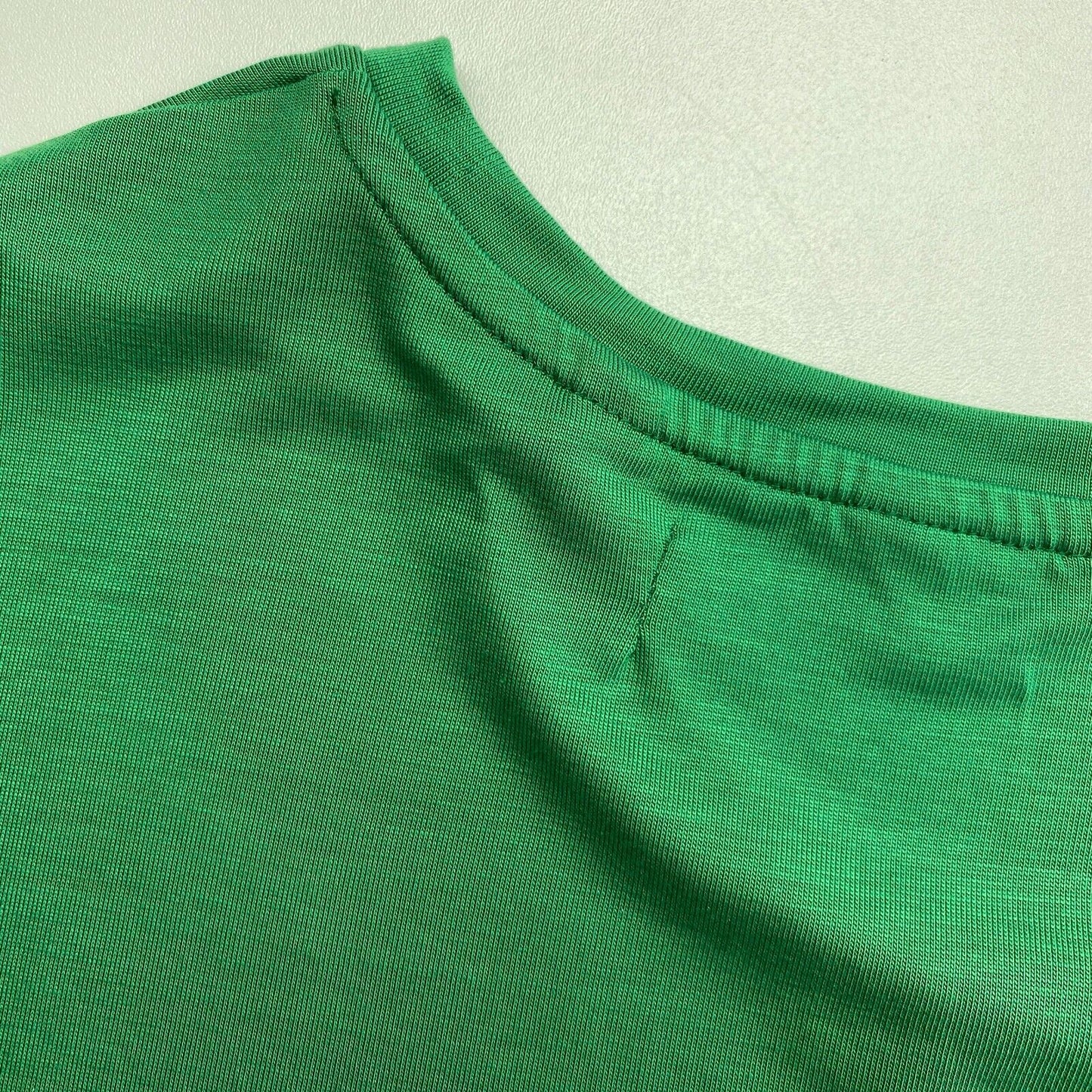 GANT T-shirt léger à col rond drapé vert foncé taille M