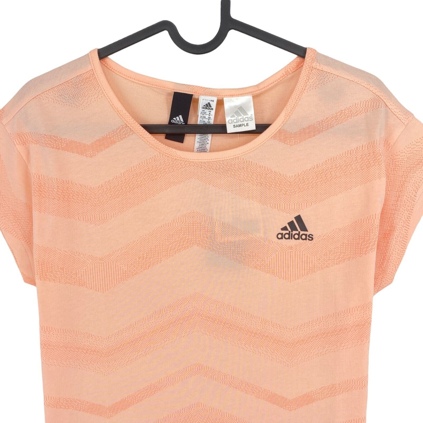 Adidas T-shirt à col rond avec logo rose Taille 11-12 ans