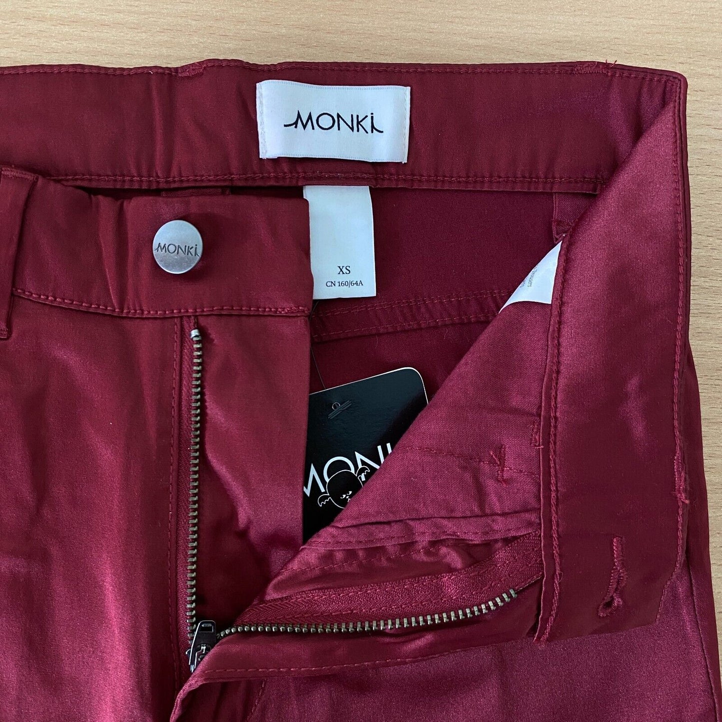 MONKI Damen Jeggings, Skinny Fit, Rot, Größe XS