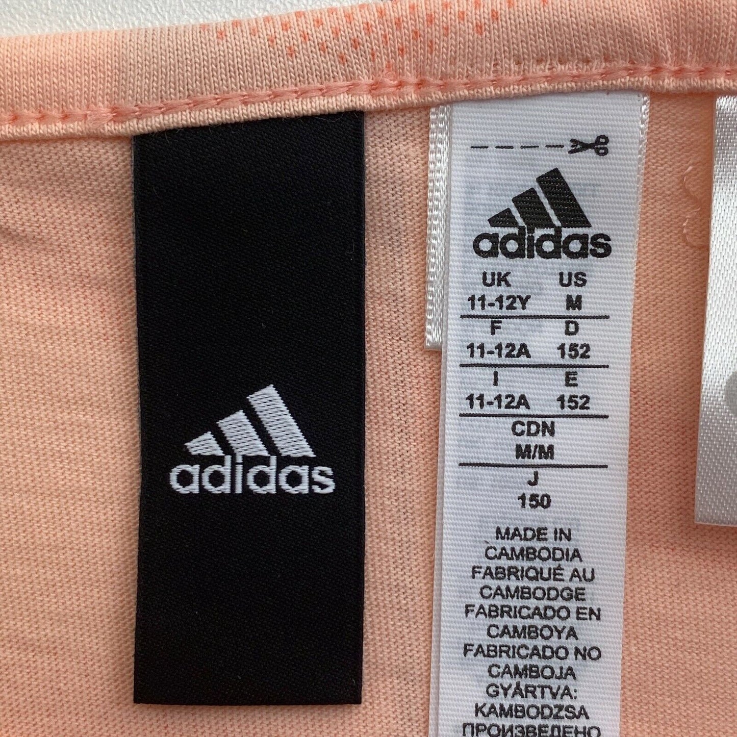 Adidas T-shirt à col rond avec logo rose Taille 11-12 ans