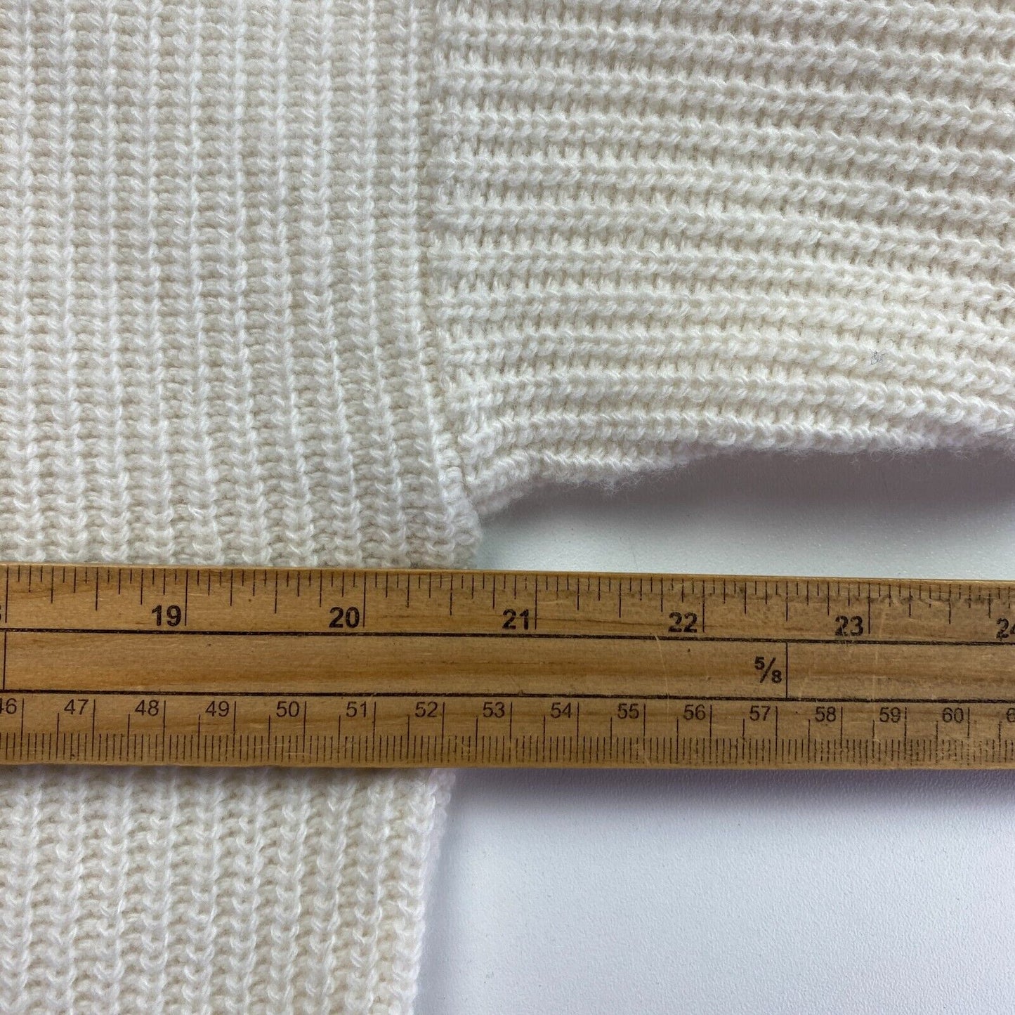 GANT Pullover aus gerippter Wollmischung mit Rundhalsausschnitt, Beige, Größe S