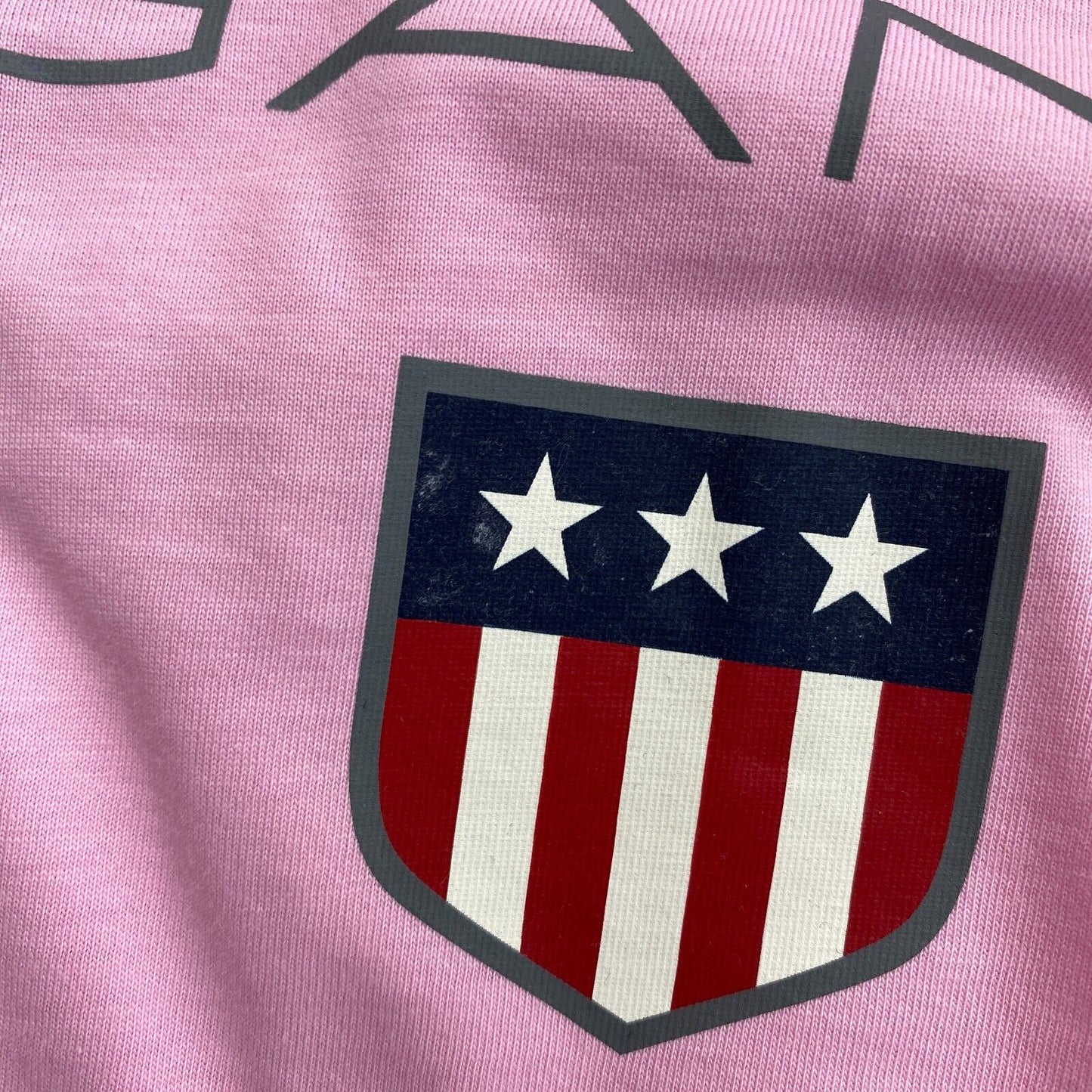 GANT Girls Pink Shield Crew Neck T-Shirt Size 5-6 Years 110/116 cm