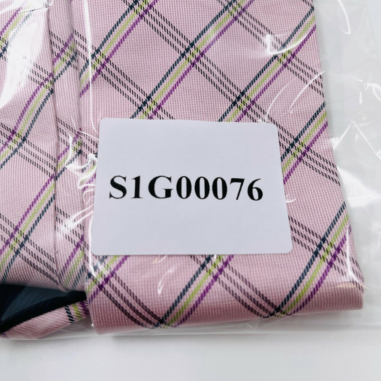 GANT Pink 100% Silk Hand Made Tie