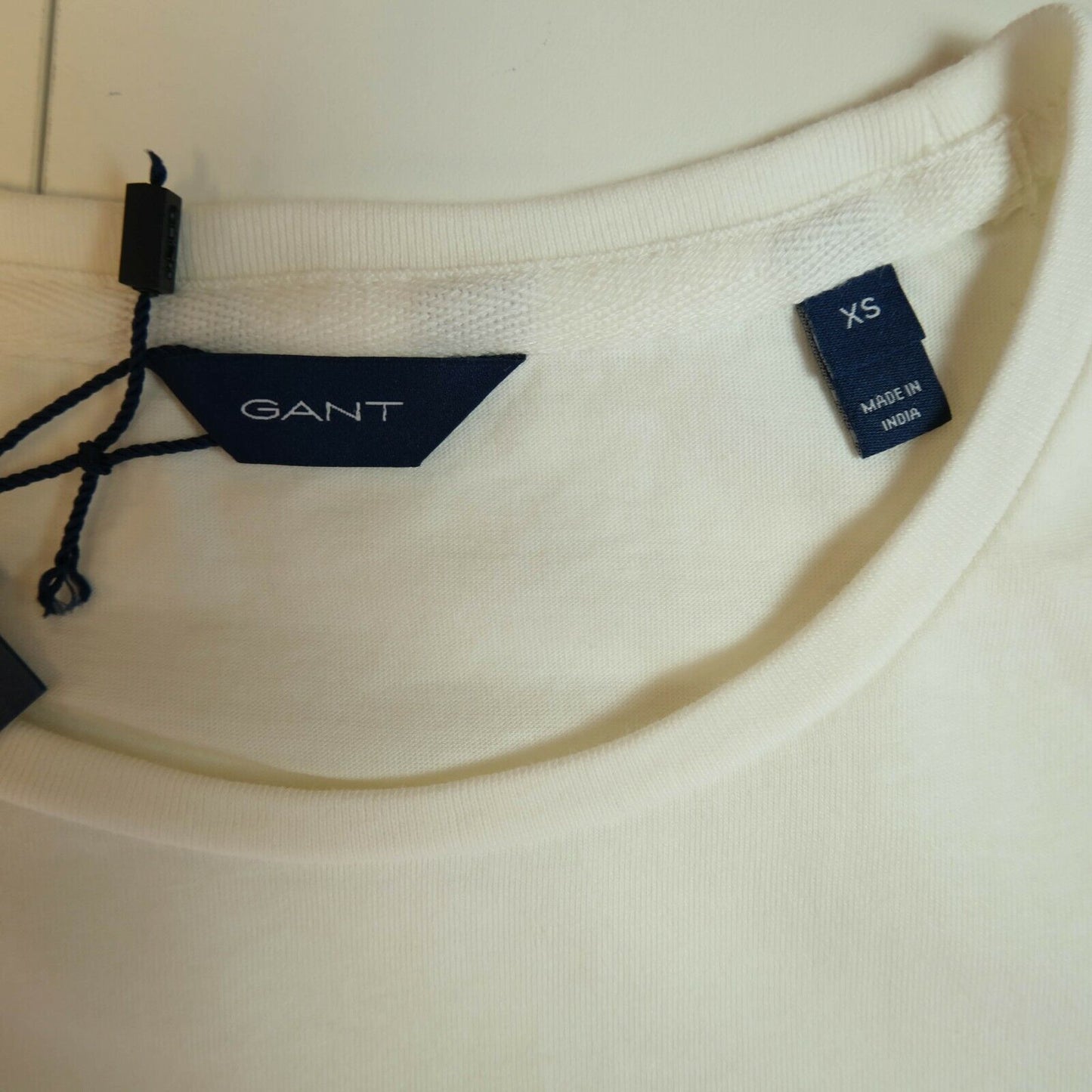 GANT White Big Logo Crew Neck T Shirt Jumper Size XS