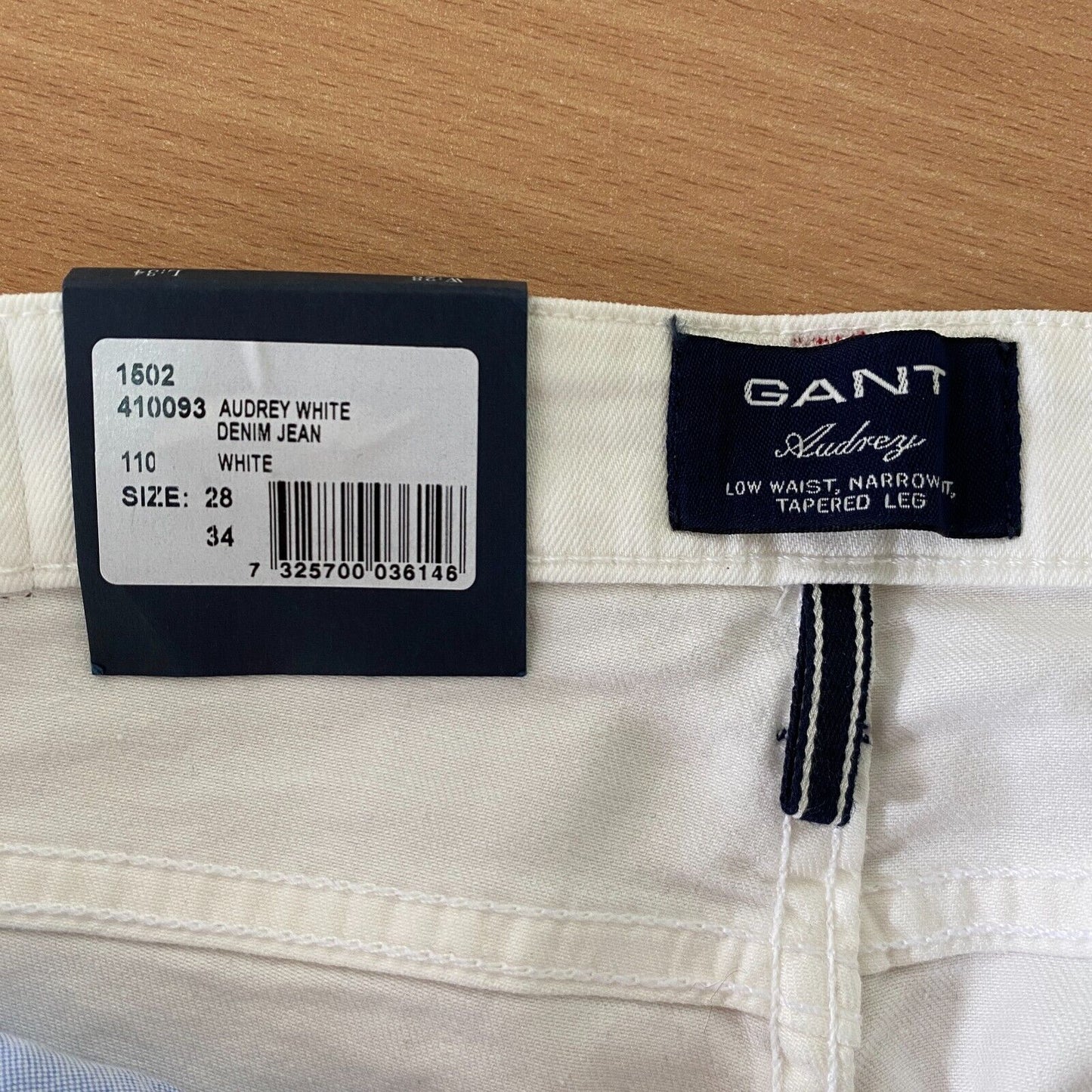 GANT AUDREY Women White Slim Tapered Fit Jeans Size W28 L34