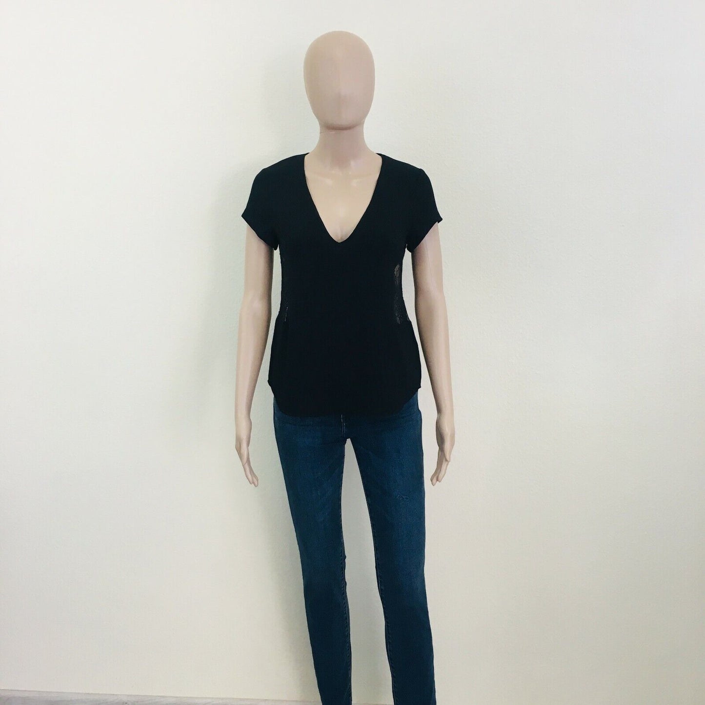 ZARA Noir V Neck T Shirt Top Blouse Taille XS