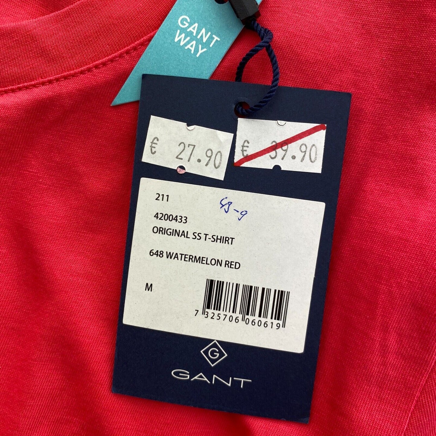 GANT Red Original Crew Neck T Shirt Size M