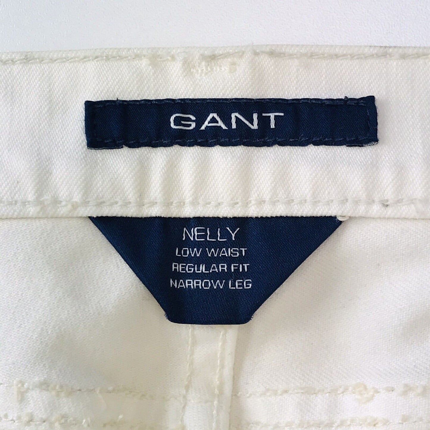 GANT NELLY Femme Beige Clair Taille Basse Coupe Regular Jambe Étroite Jeans Taille W32 L34