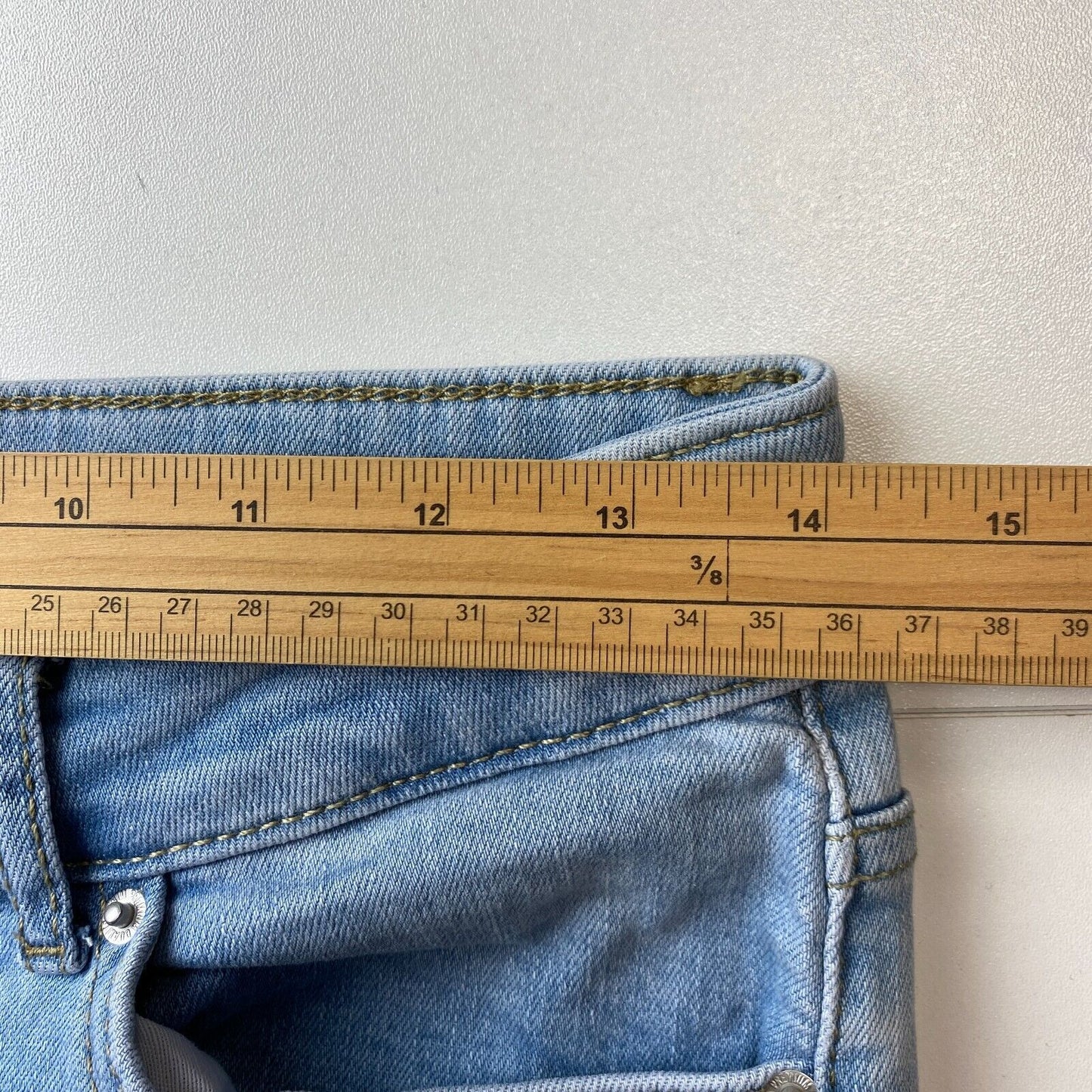 VERO MODA DAF Damen Jeans, Blau, mittlere Leibhöhe, normale Passform, gerade Passform, Größe W28 L34