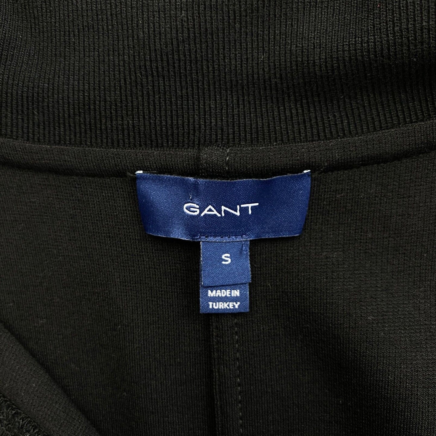 GANT Robe noire à col en V Taille S