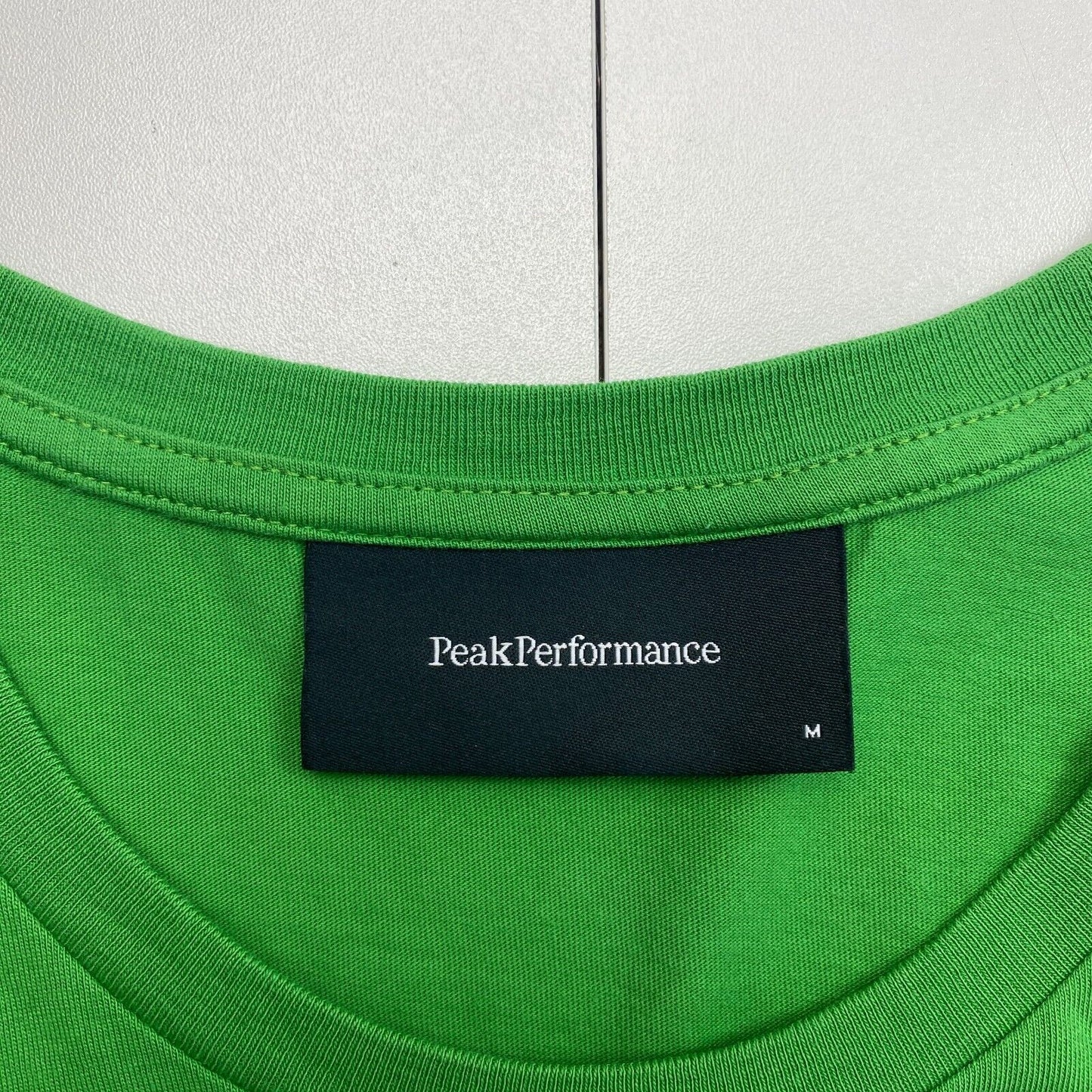 Peak Performance Men Green Original Crew Neck Short Sleeve T Shirt Size M