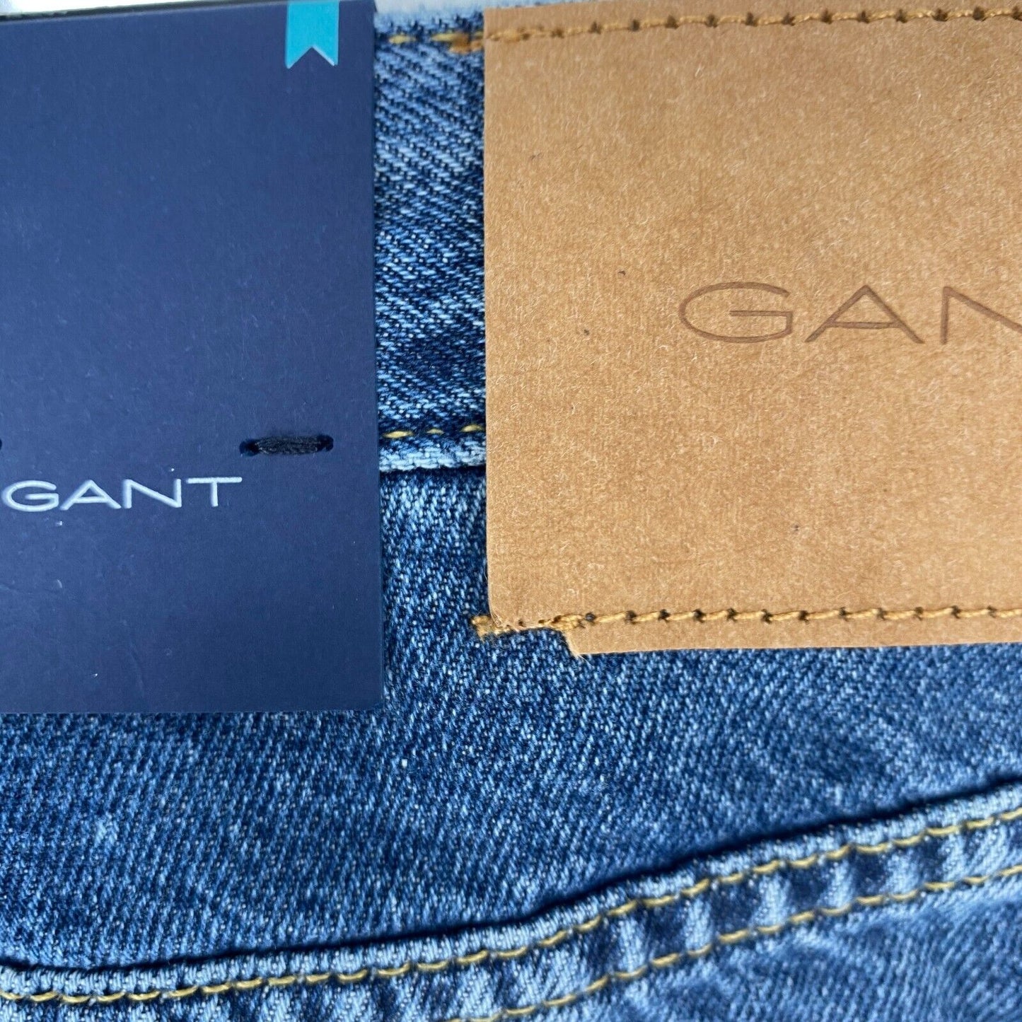 GANT CAMIE Women Blue Relaxed Straight Fit Cropped Ripped Jeans Size W26