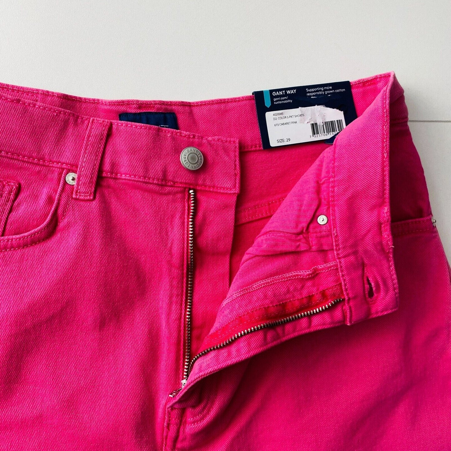 GANT Women Pink Regular Fit Denim Shorts Size W29