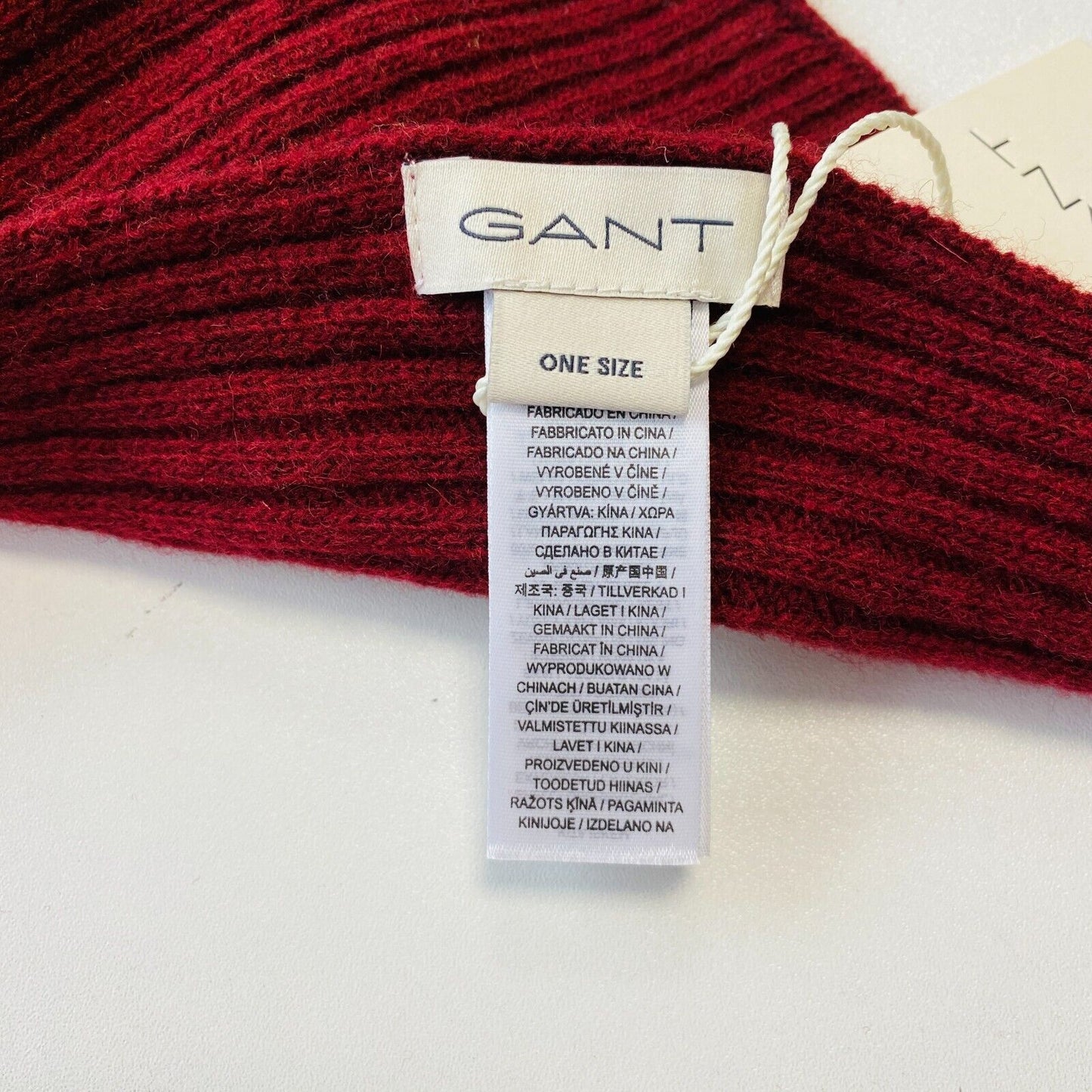 GANT Dark Red Unisex Adult Wool Knit Hat Beanie Scarf Gift One Size