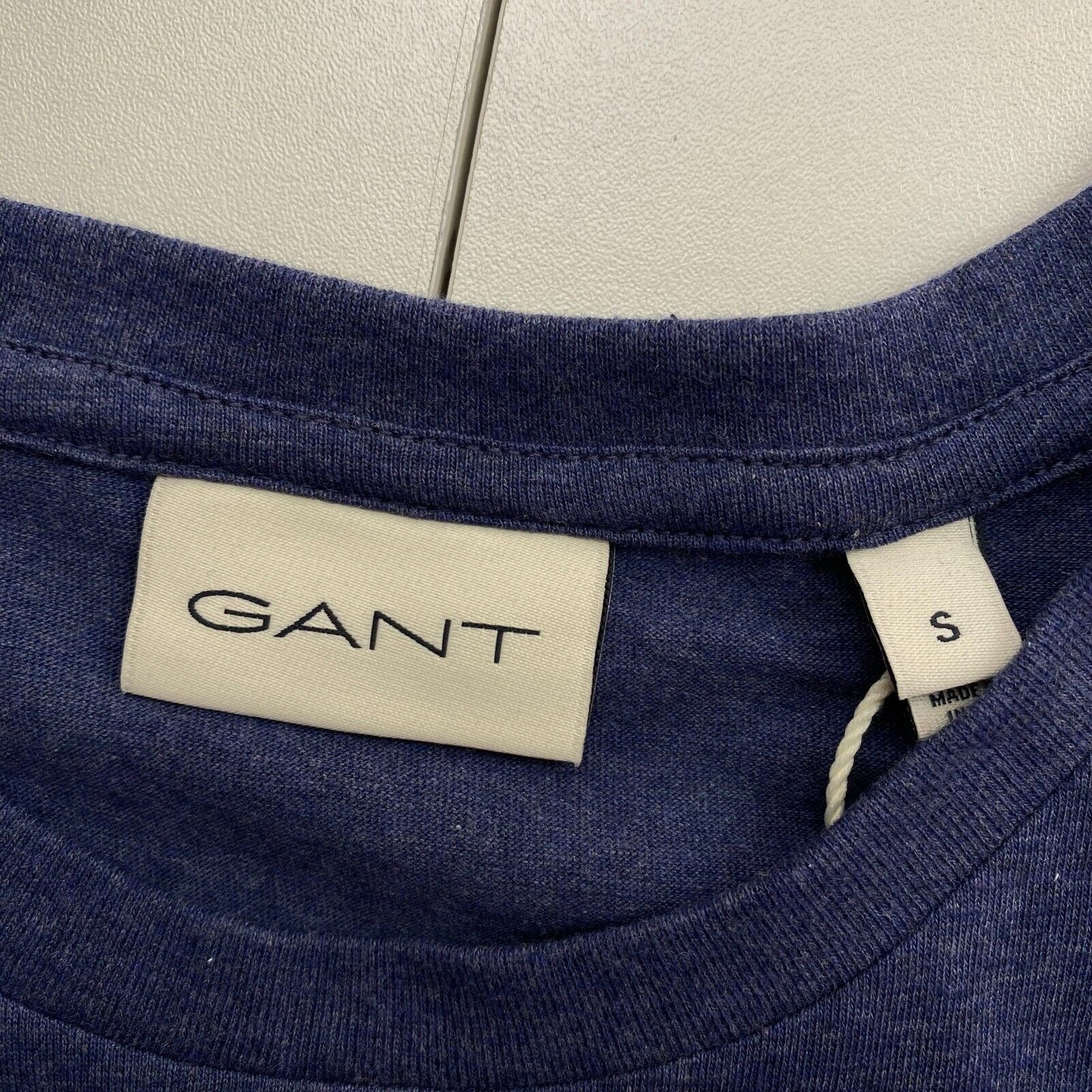 GANT Men Dark Blue Reg Shield Crew Neck Short Sleeve T Shirt Size S