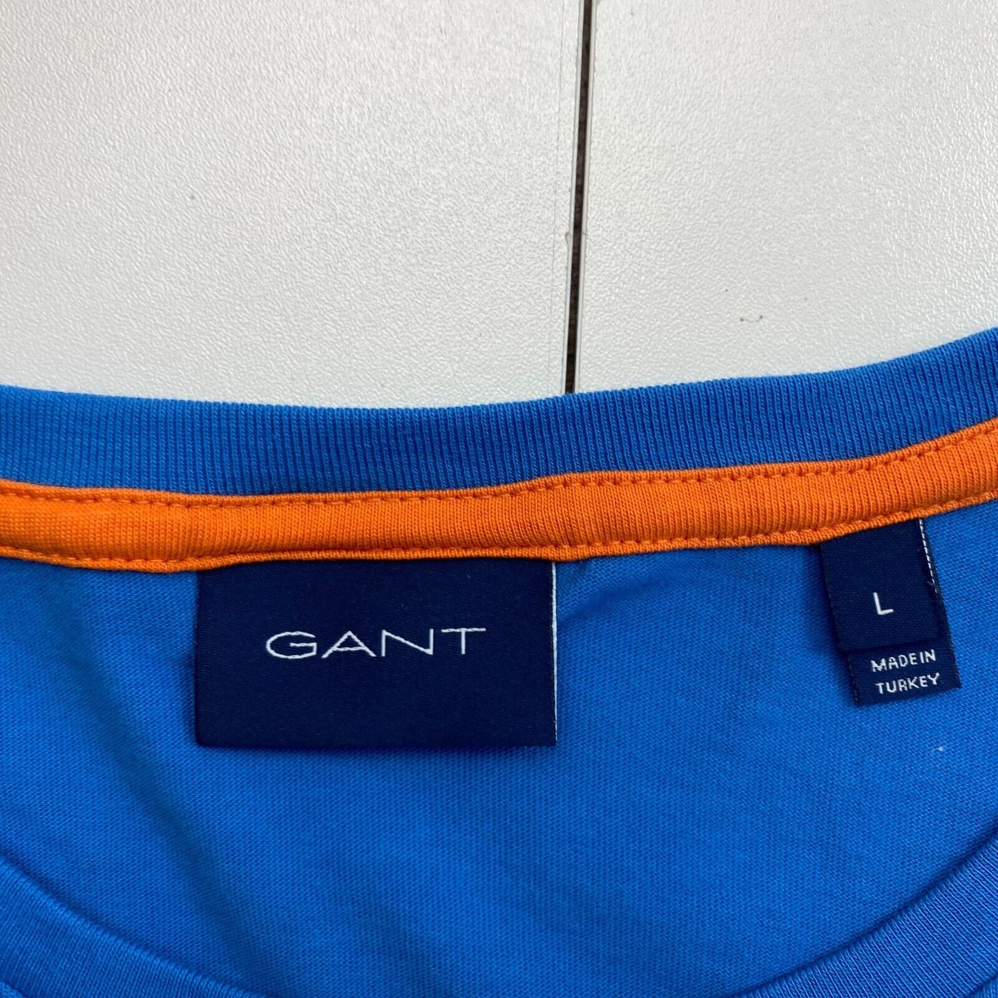 GANT Men Blue Contrast Logo Crew Neck Short Sleeves T Shirt Size L