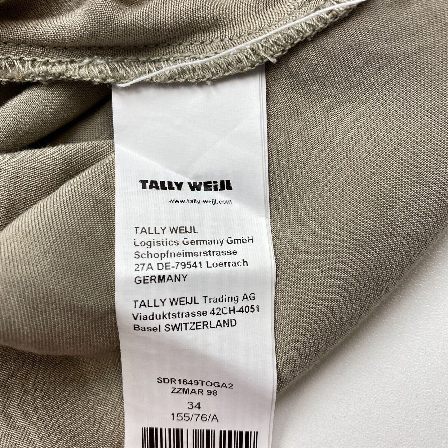 TALLY WEiJL Robe trapèze sans manches à col en V profond blanc crème Taille EU 34 UK 6 US 4