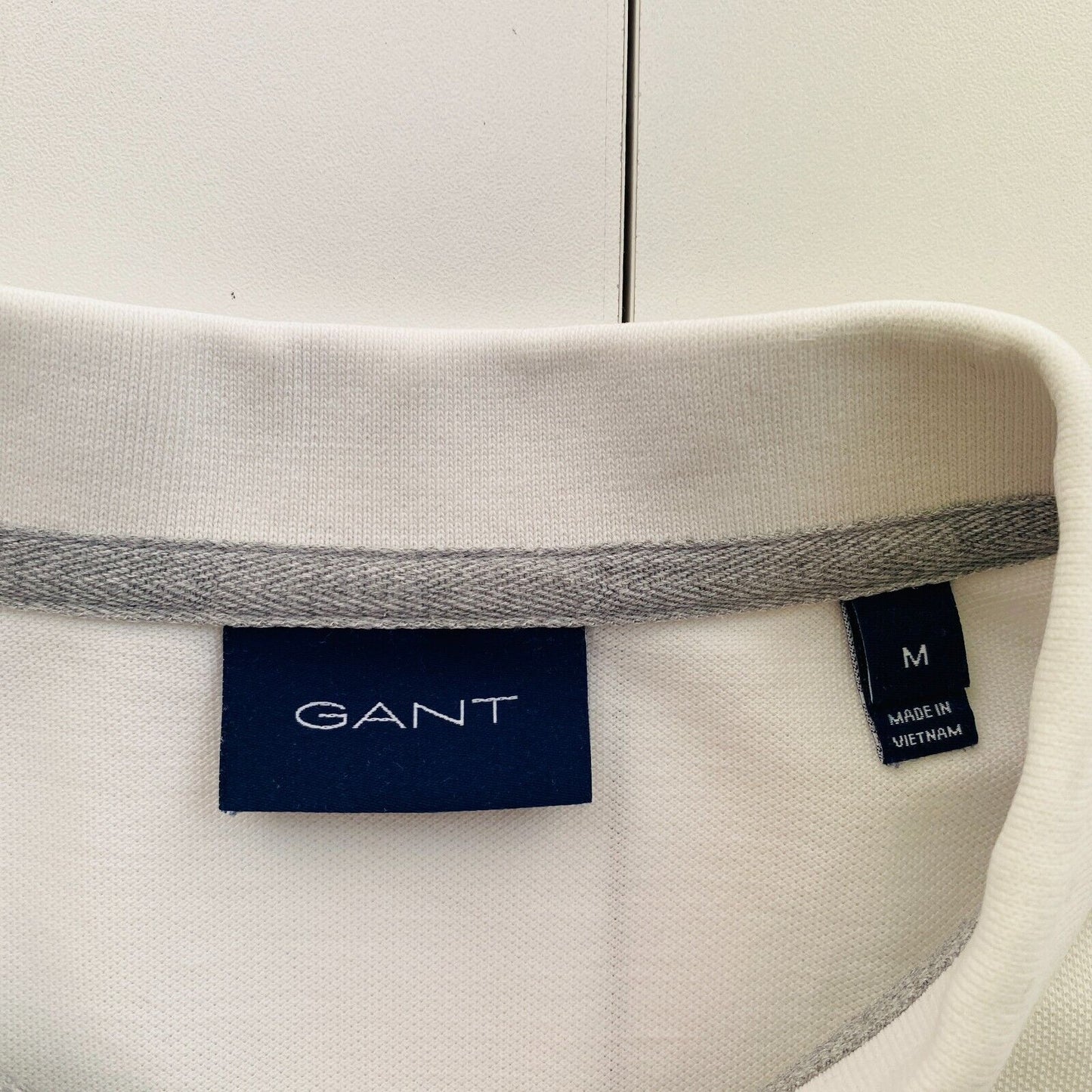 GANT Men White Archive Shield EMB Pique Short Sleeves Polo Shirt Size M