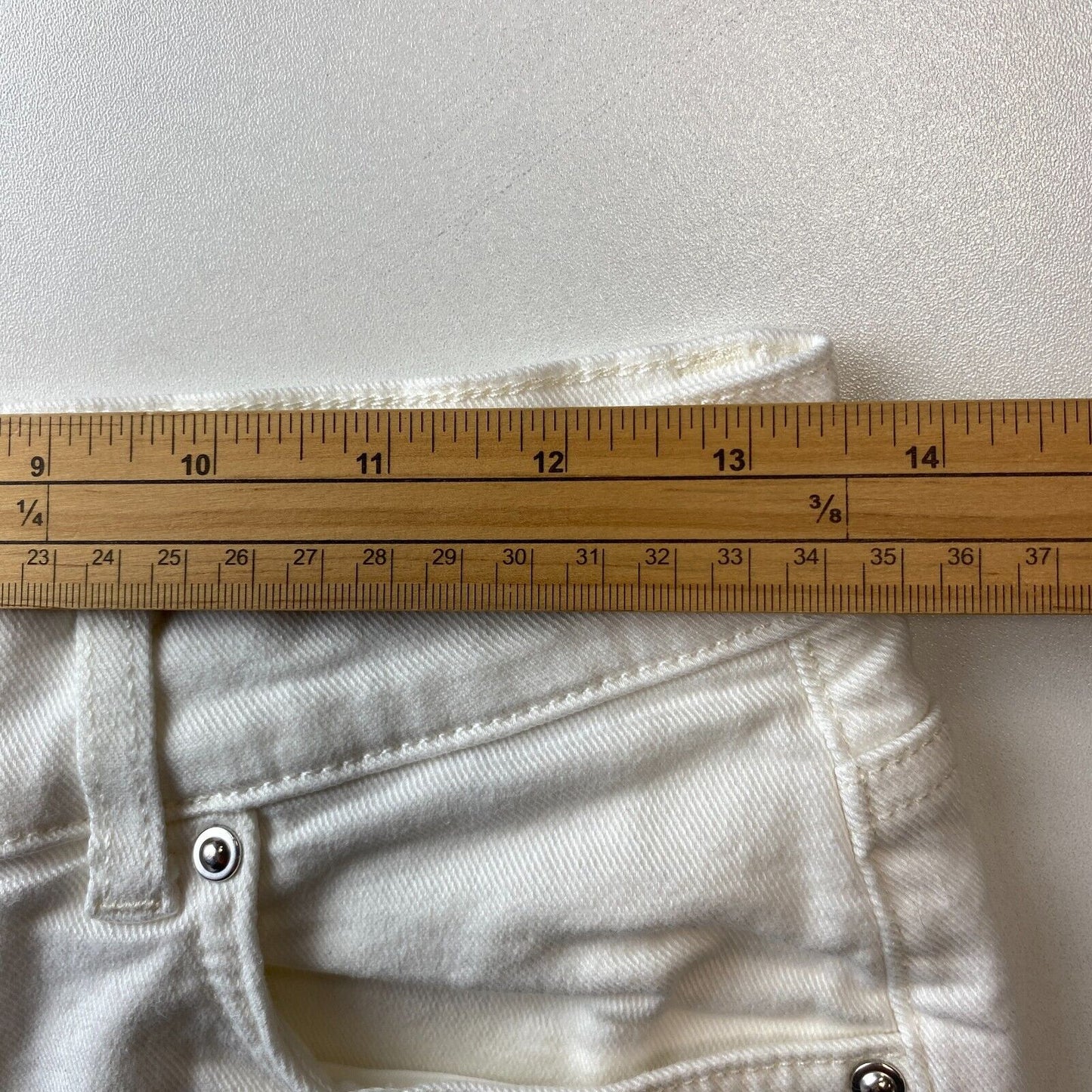 GANT Women White Regular Straight Fit Jeans Size W28