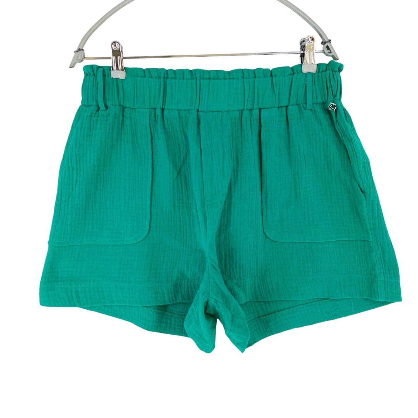 Smashed Lemon Women Green Regular Fit Shorts Size XL EUR 42 UK 16 US 12