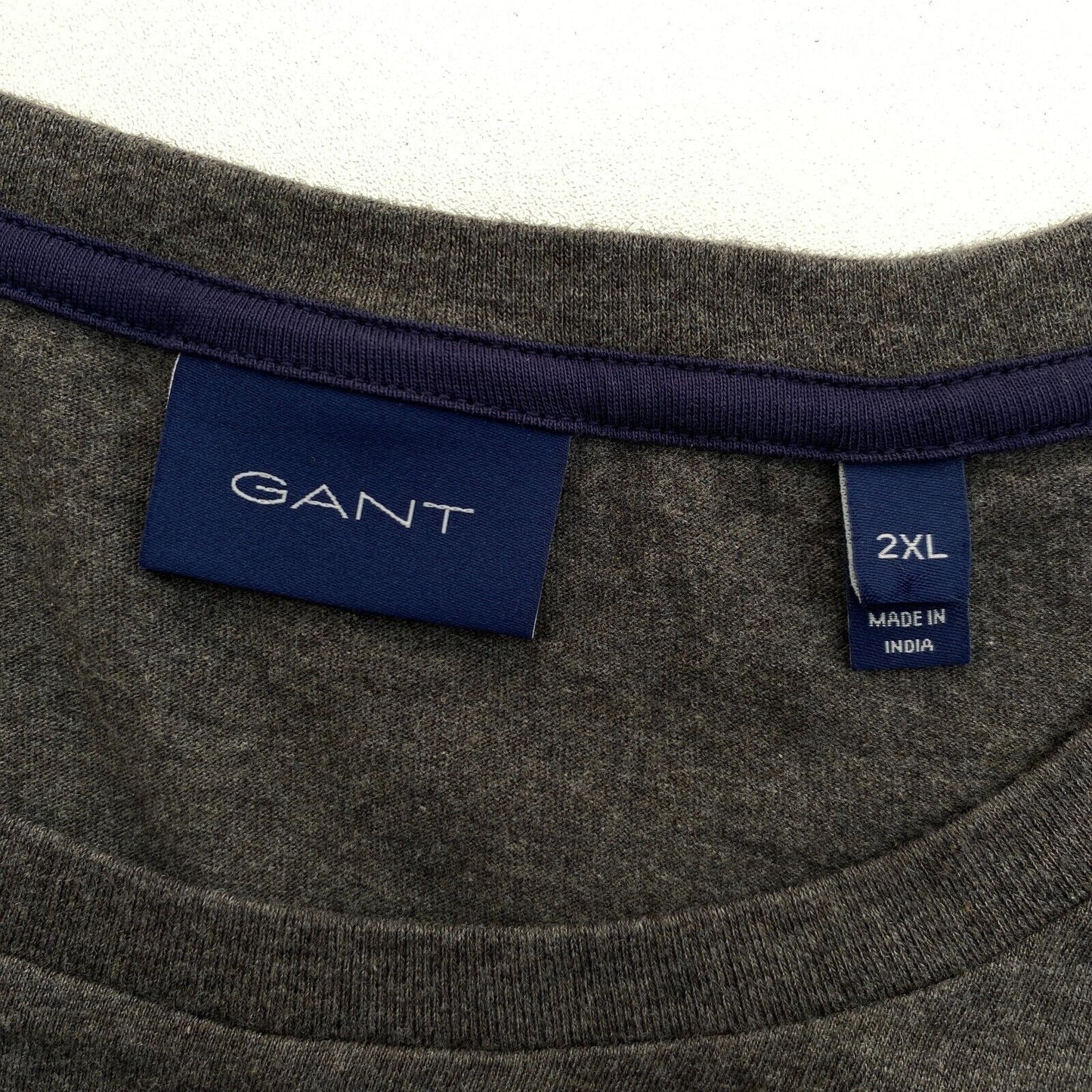 GANT T-Shirt mit Rundhalsausschnitt, grau, Archive Shield EMB, Größe 2XL/XXL