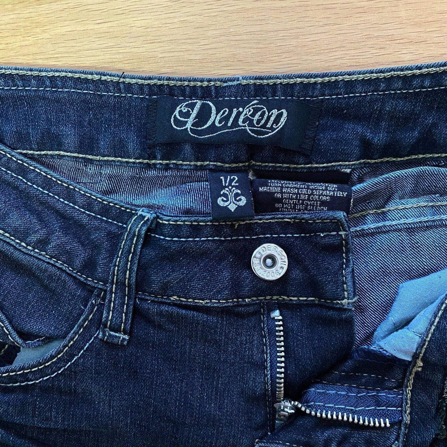 UVP €108 DEREON Dunkelblaue Skinny Fit Jeans Gr. 1/2 W26