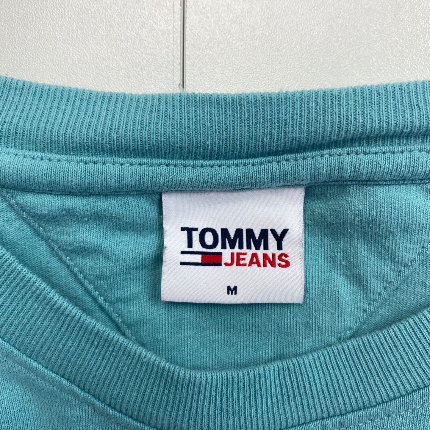 TOMMY HILFIGER JEANS Men Blue Logo Short Sleeves Crew Neck T-Shirt Size M