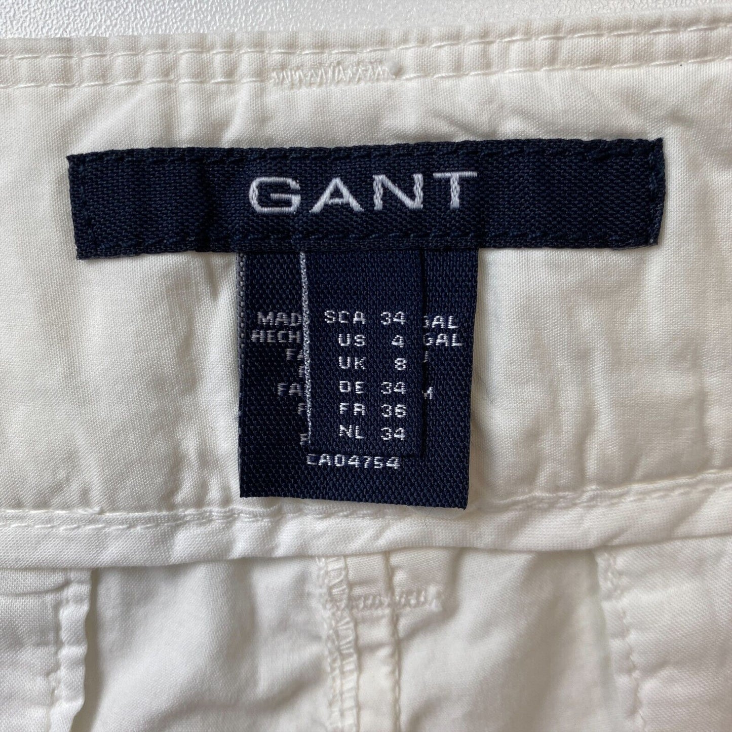 GANT Women Cream White Regular Fit Chino Shorts EUR 34 UK 8 US 4 W27