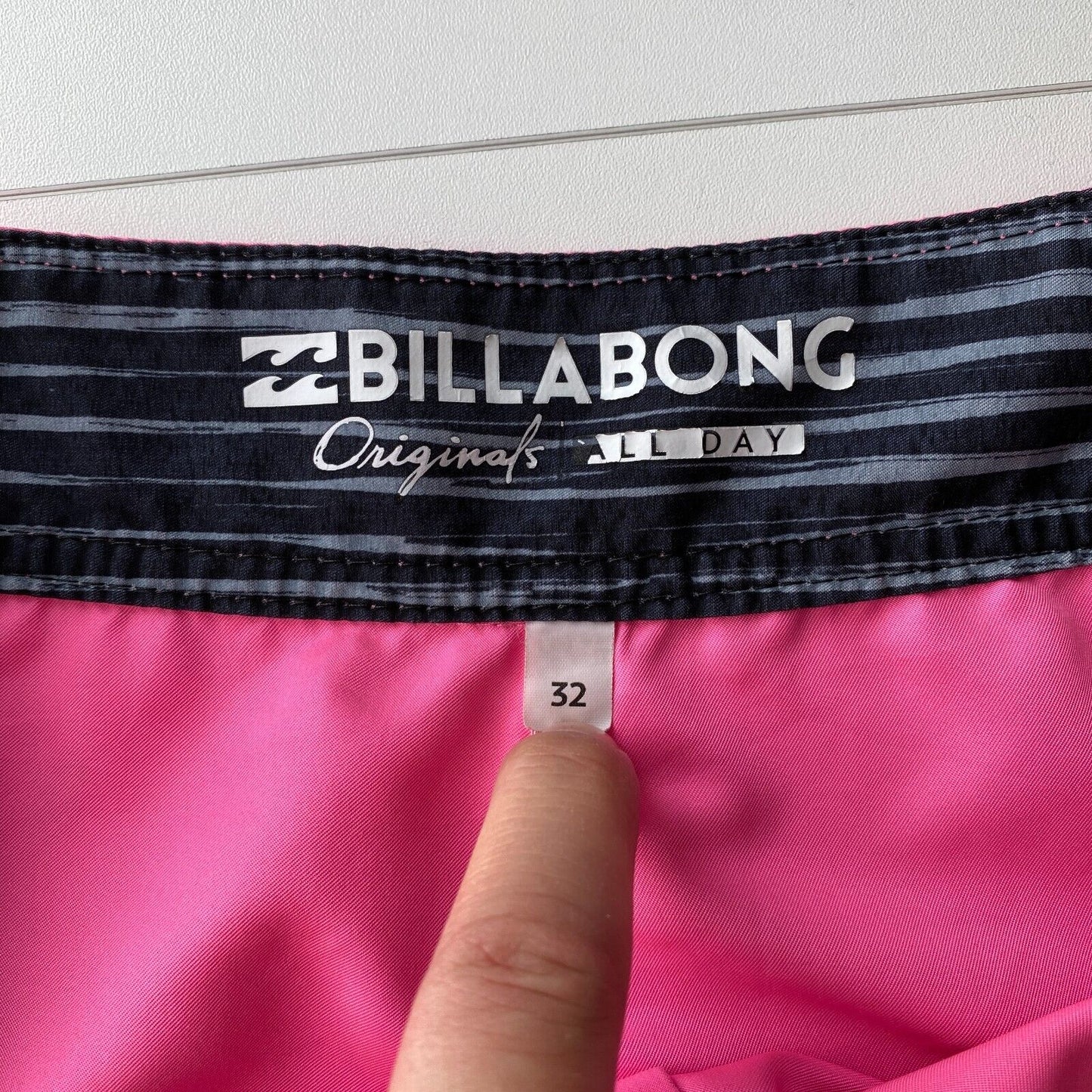 BILLABONG Pink Swimwear Swimming Trunks Shorts Size W32