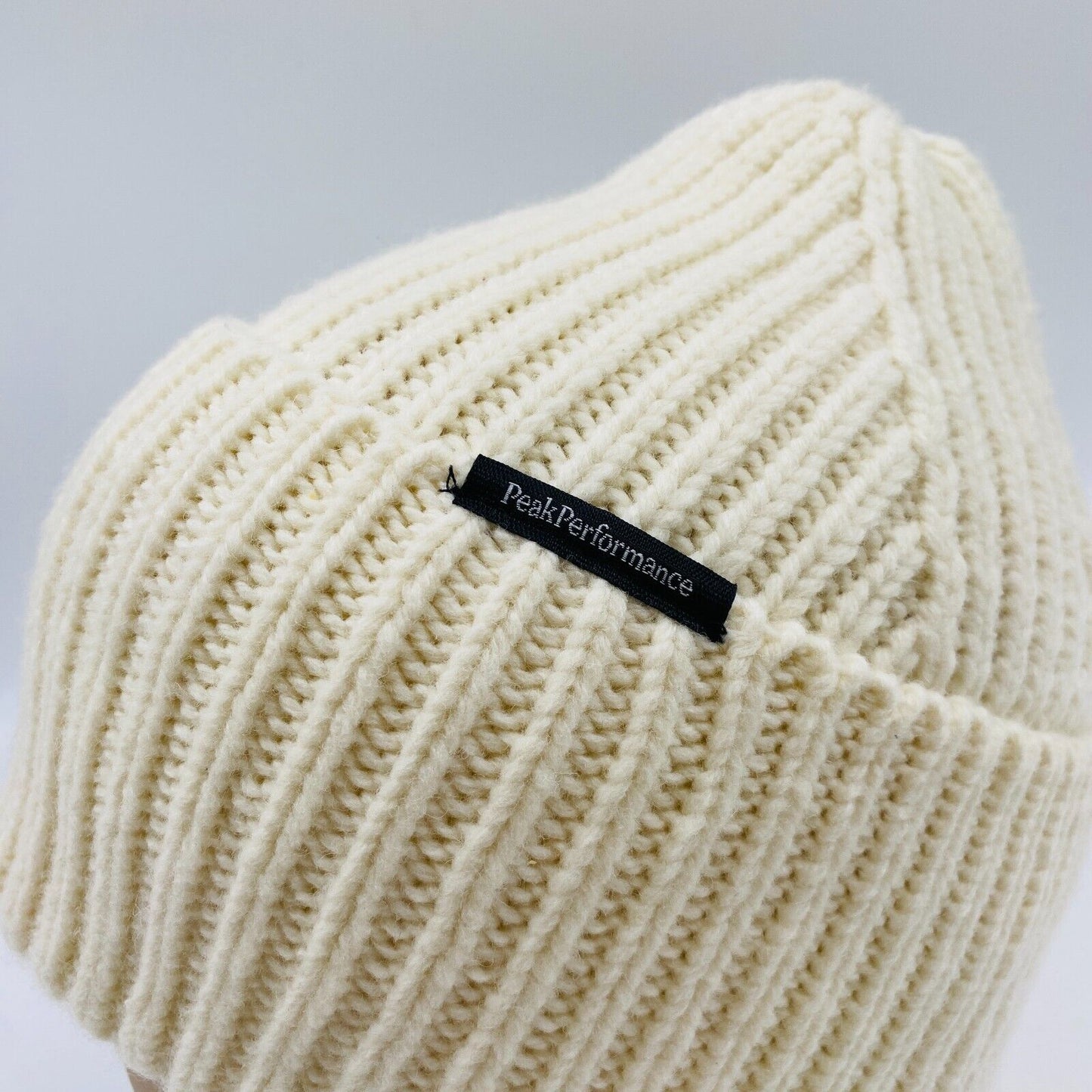 Peak Performance MASON HAT Unisex Beige Wool Blend Beanie Winter Hat One Size