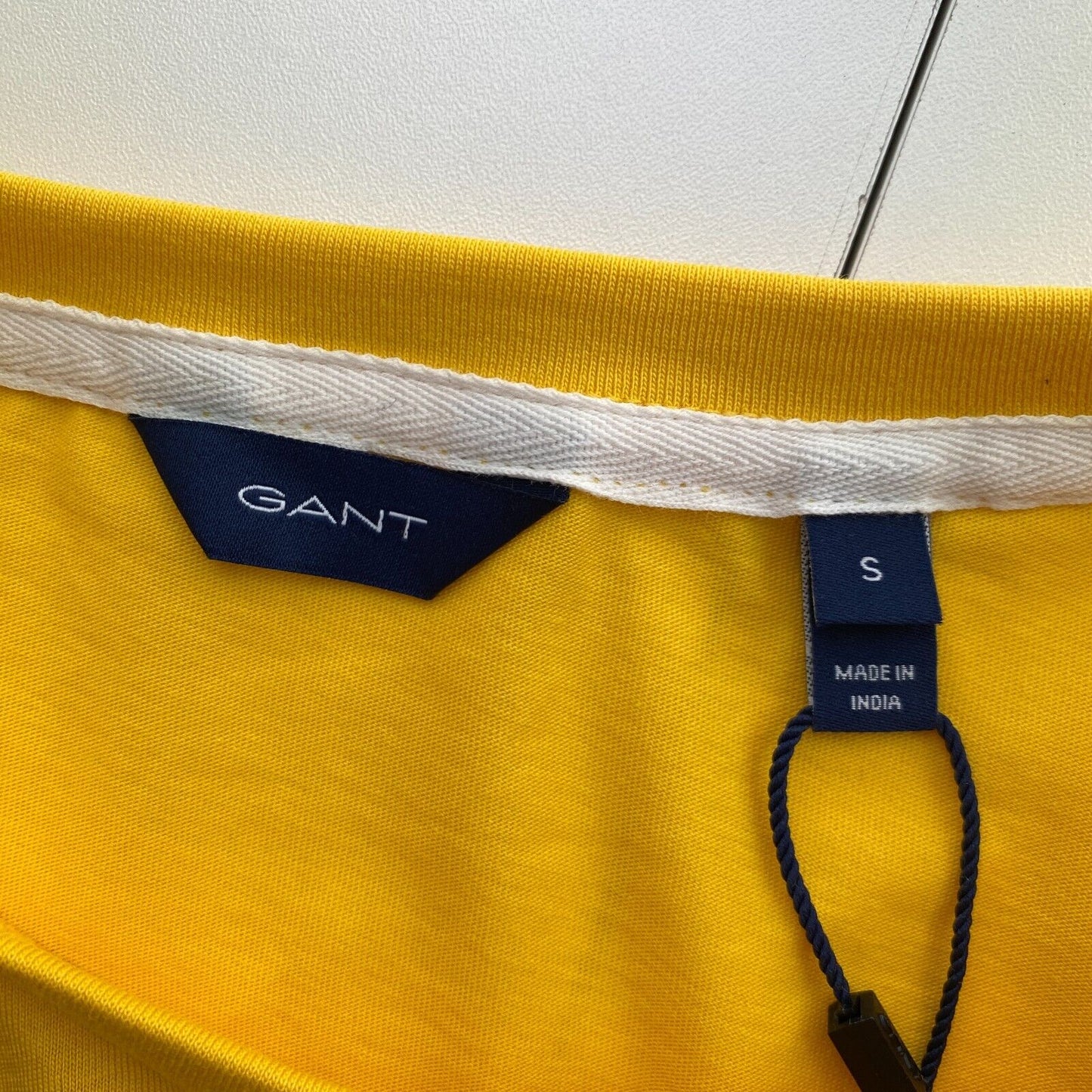 GANT Yellow Arch Logo Crew Neck T  Shirt Size S