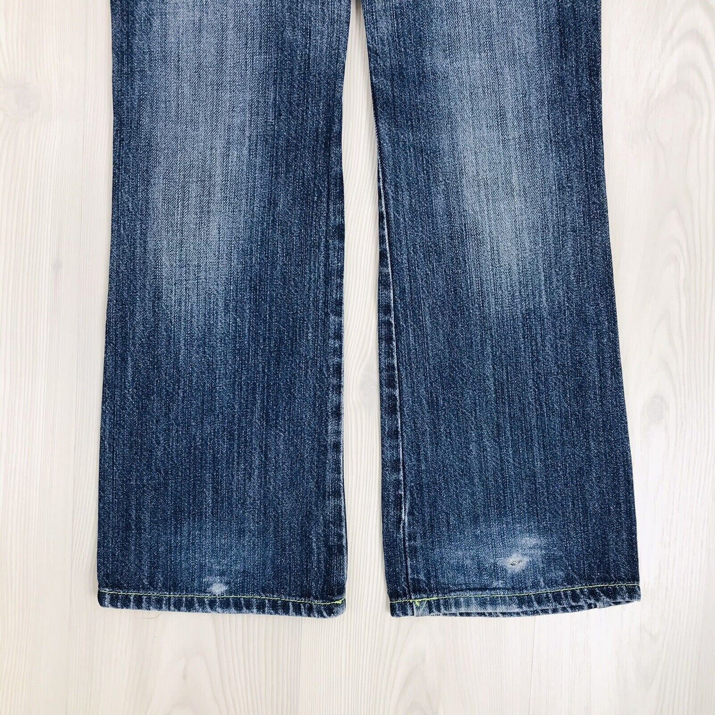 Vintage Levi's Women Blue Regular Bootcut Fit Jeans Size W27 L32