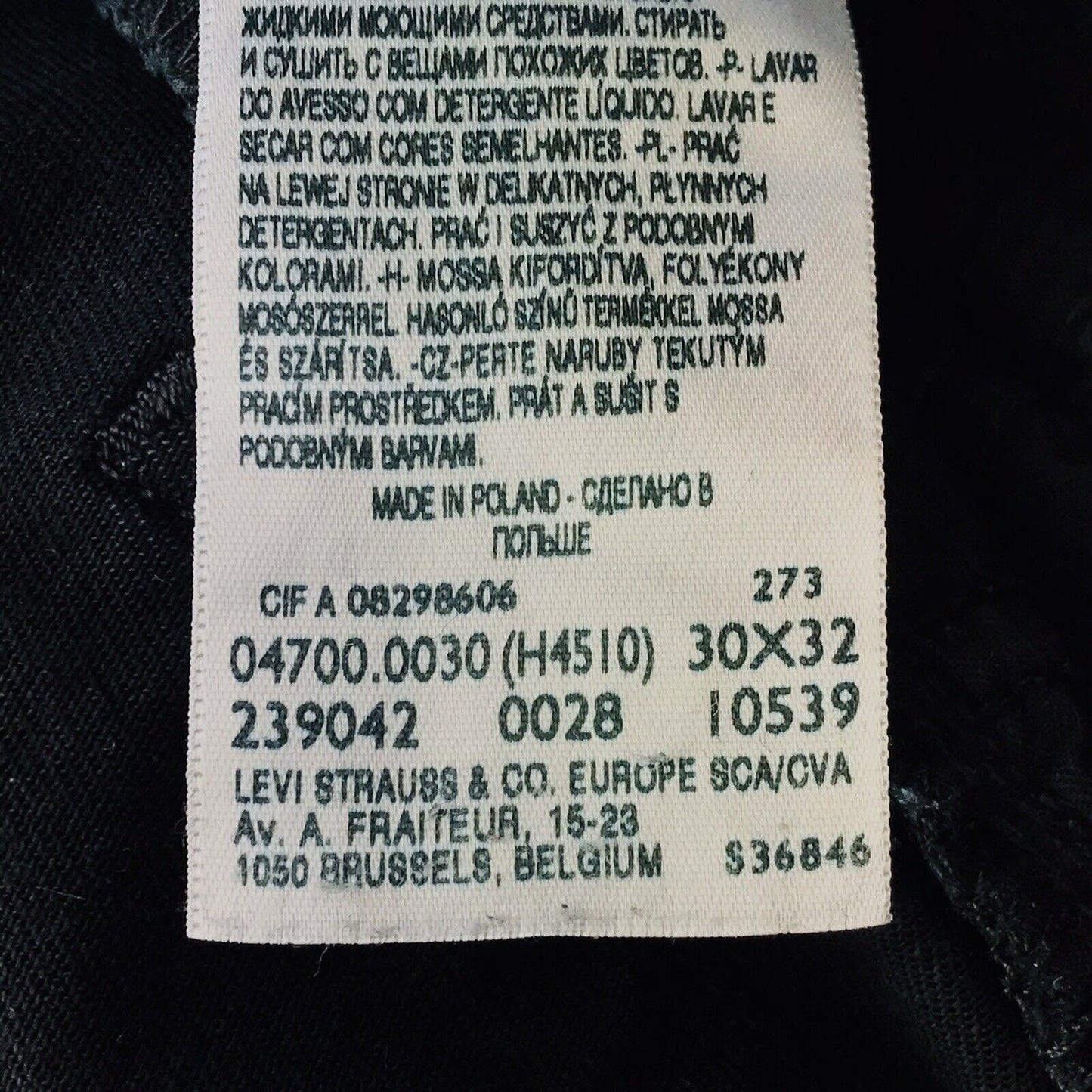 Levi's Demi Curve Damen-Jeans, schwarz, klassische Taille, gerade Passform, Größe W30 L32