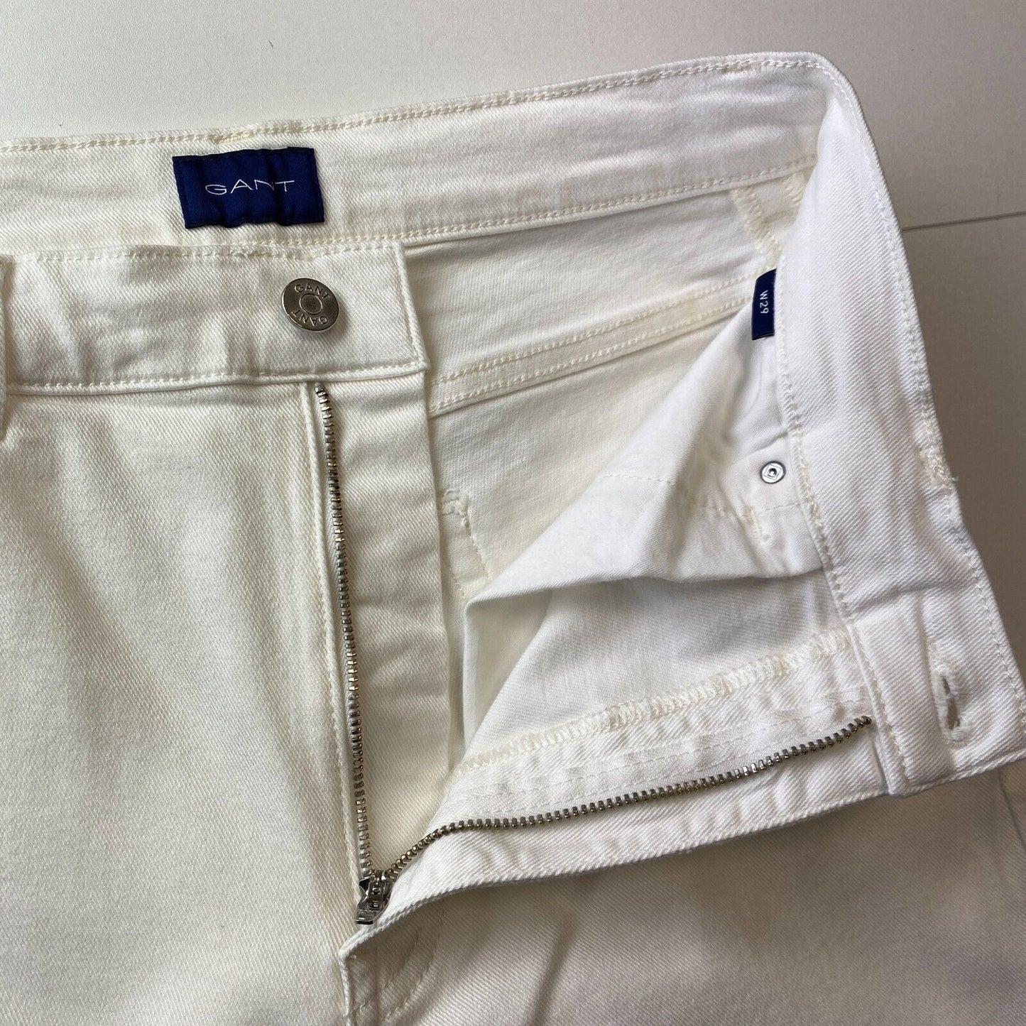 GANT Women White Slim Fit Cropped Jeans W29 L28