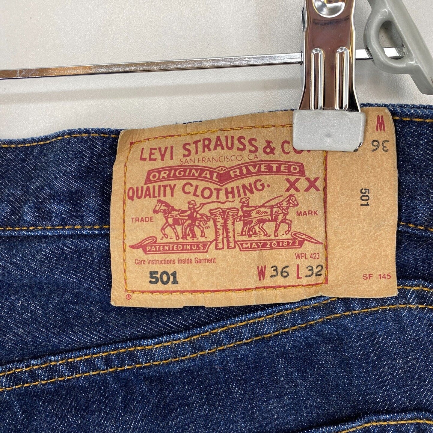 Vintage Levi's 501 Dark Blue Original Regular Straight Fit Jeans W36 L28