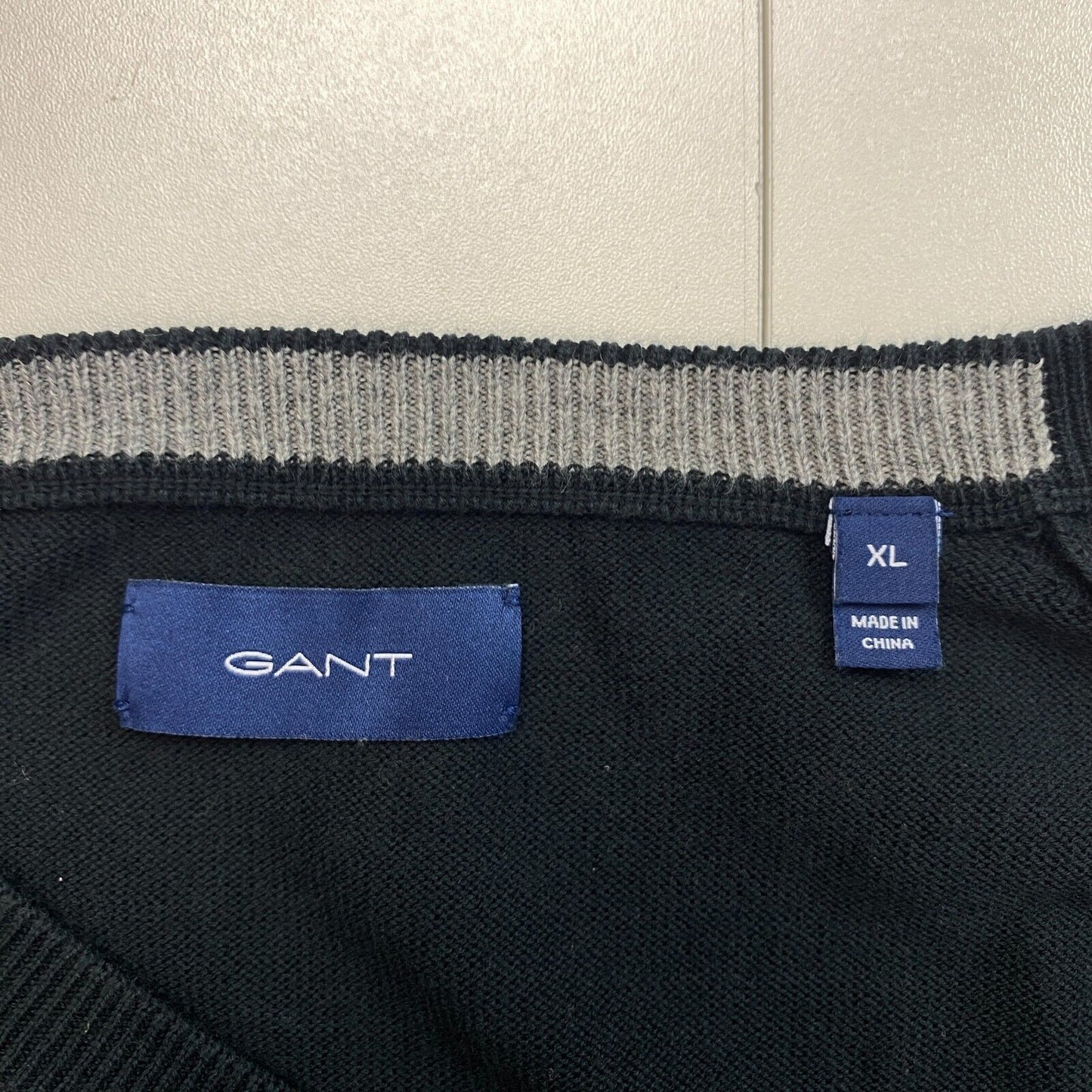 GANT Pull classique en coton noir à col en V Taille XL