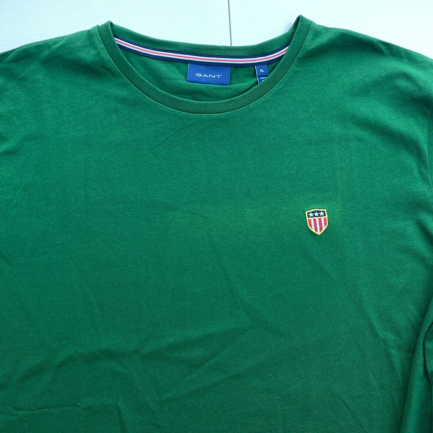 GANT Men Dark Green Retro Shield Crew Neck Long Sleeves T Shirt Size XL