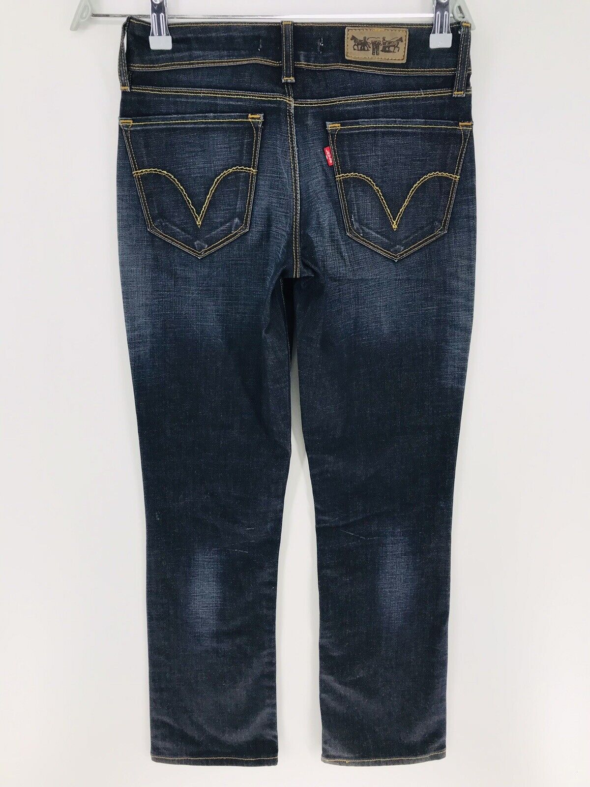 Vintage Levi's 470 Women Dark Blue Regular Straight Fit Jeans Size W27 L32