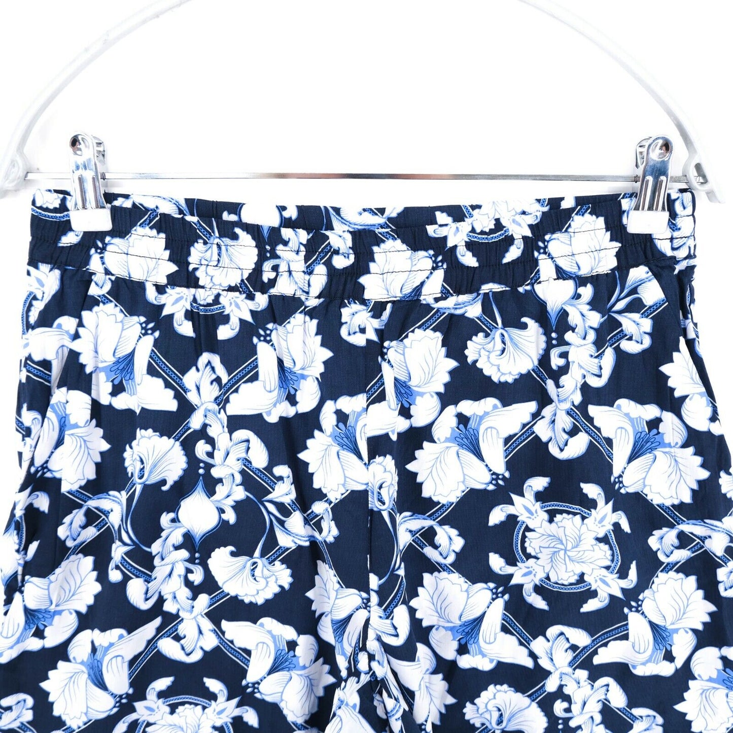 MODSTROM Blue Flower Print Shorts Size M